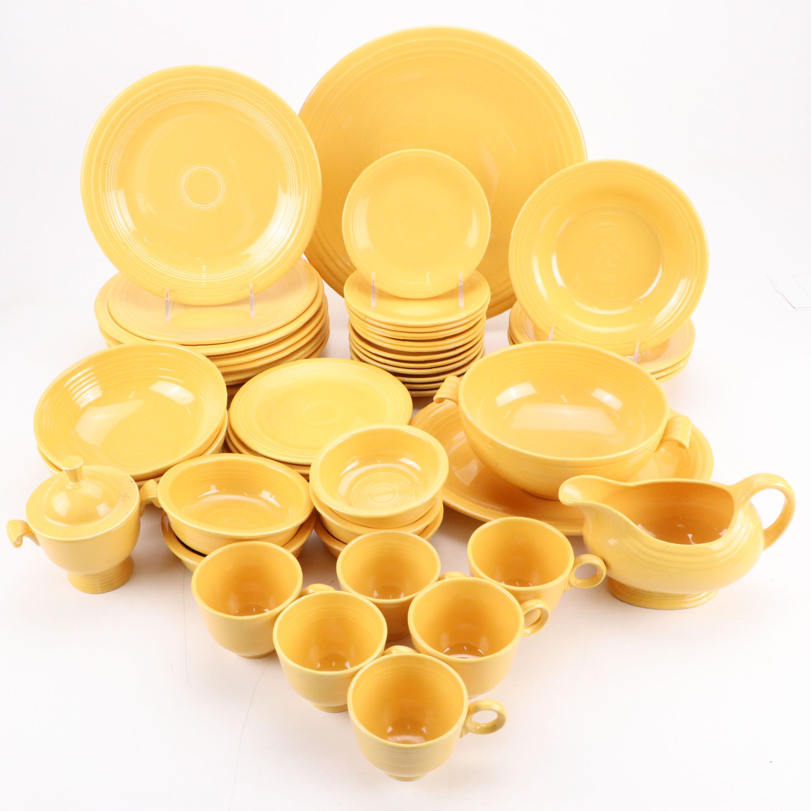 Homer Laughlin Co. "Fiesta" Yellow Ceramic Dinnerware and Serving Pieces