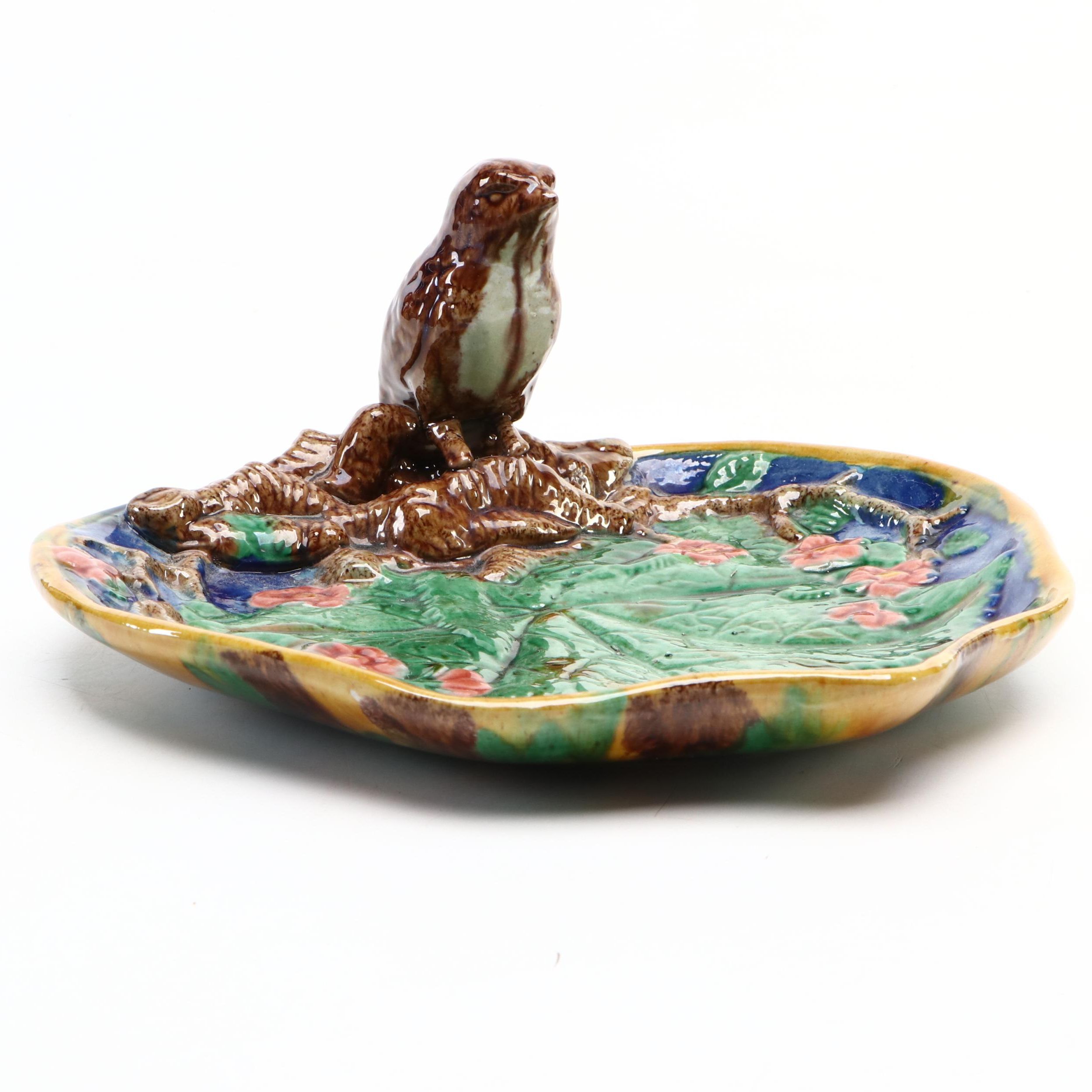 Continental Majolica or Palissy-Style Figural Bird and Leaf Dish