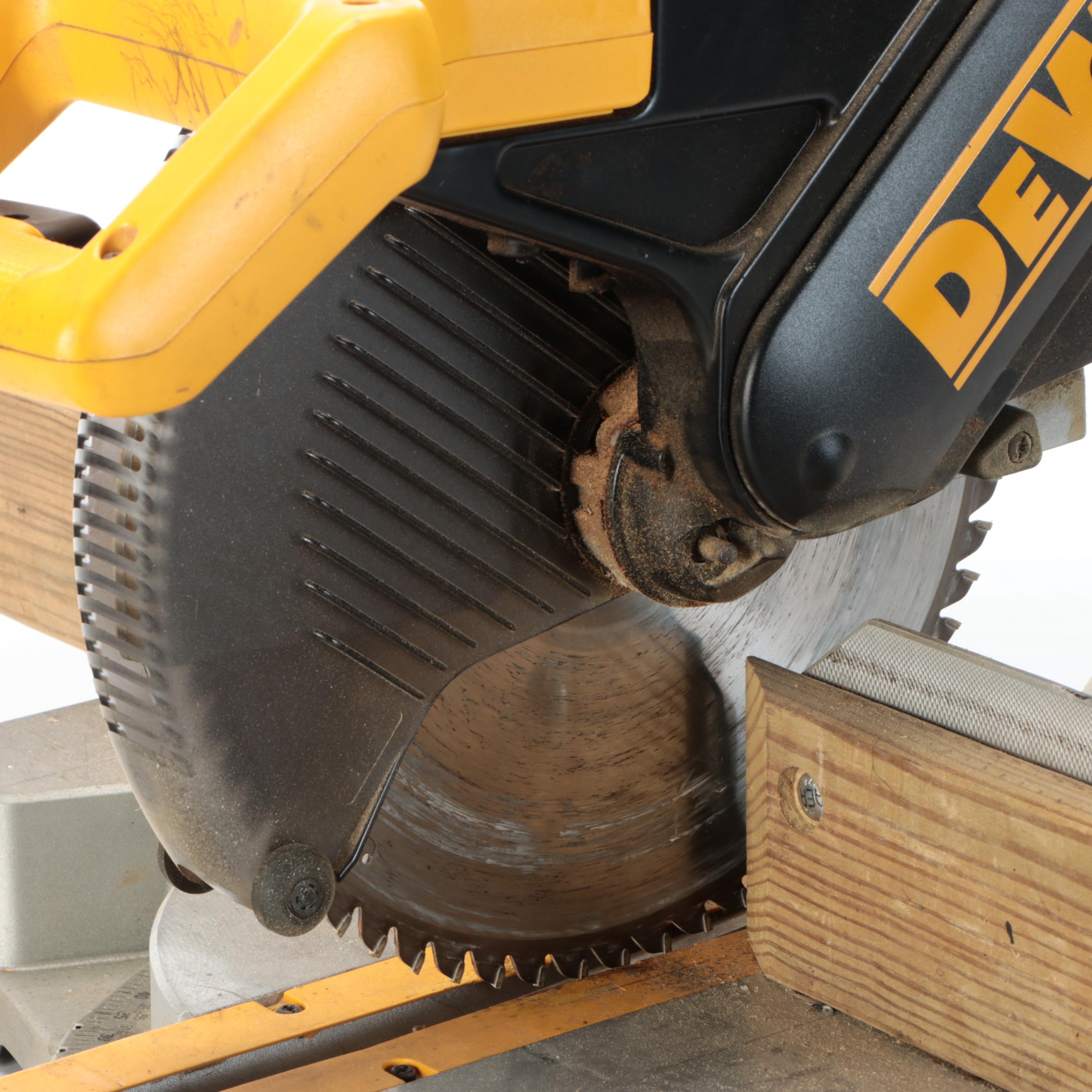 DeWalt DW708 Compound Miter Saw