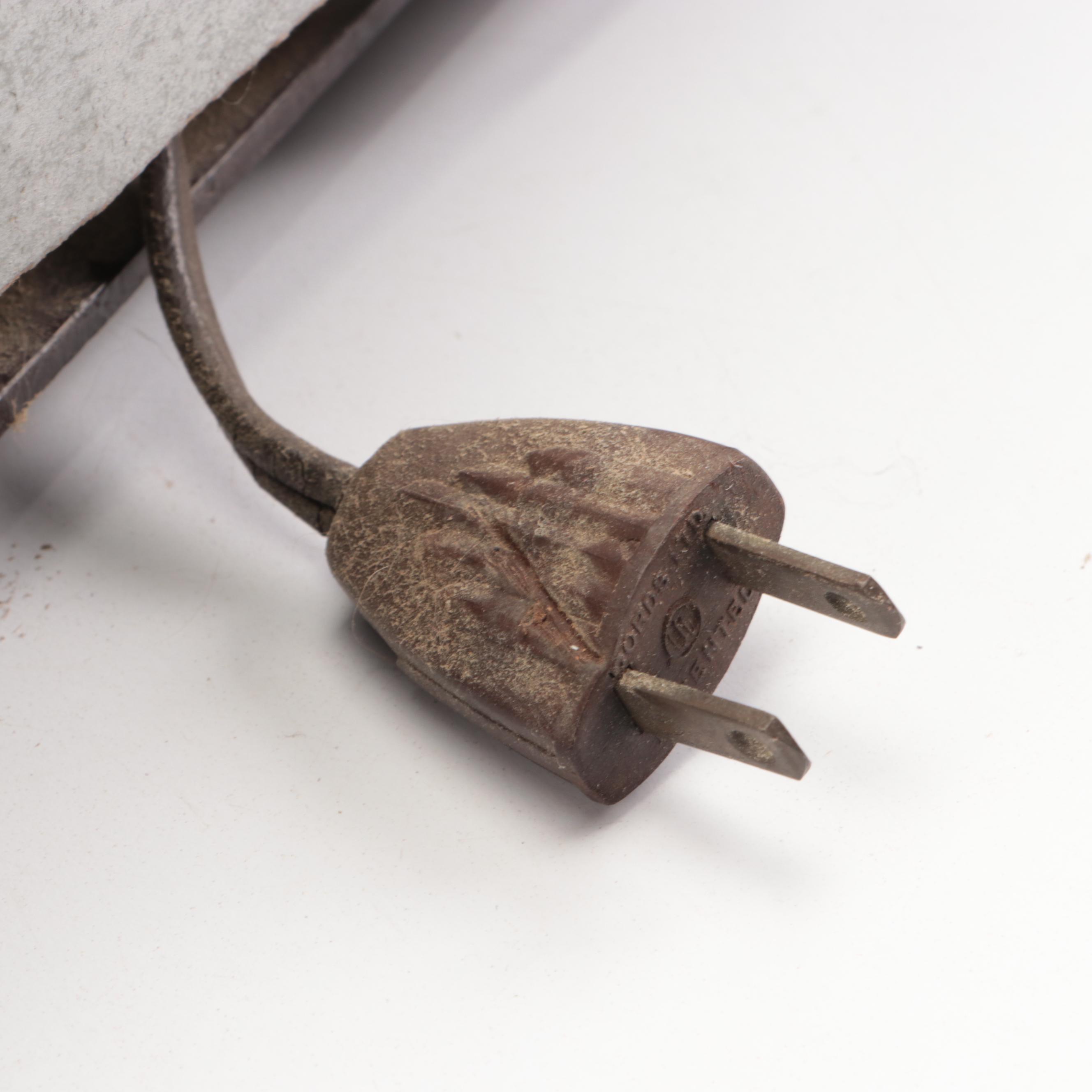 RCA Victor 65X1 Tube Radio with General Electric Model 517 Tube Radio