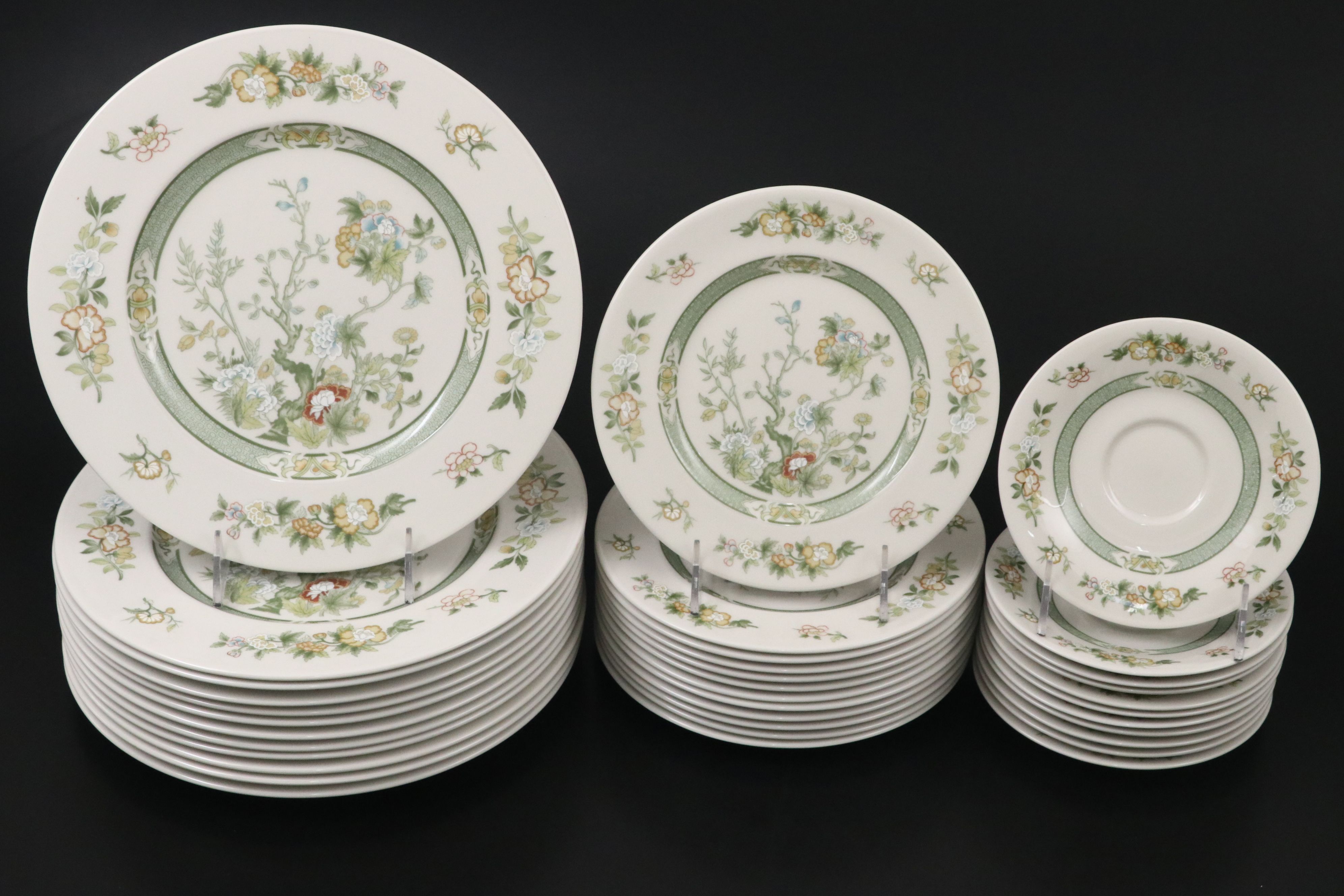 Royal Doulton "Tonkin" China Dinnerware, 1975–1992