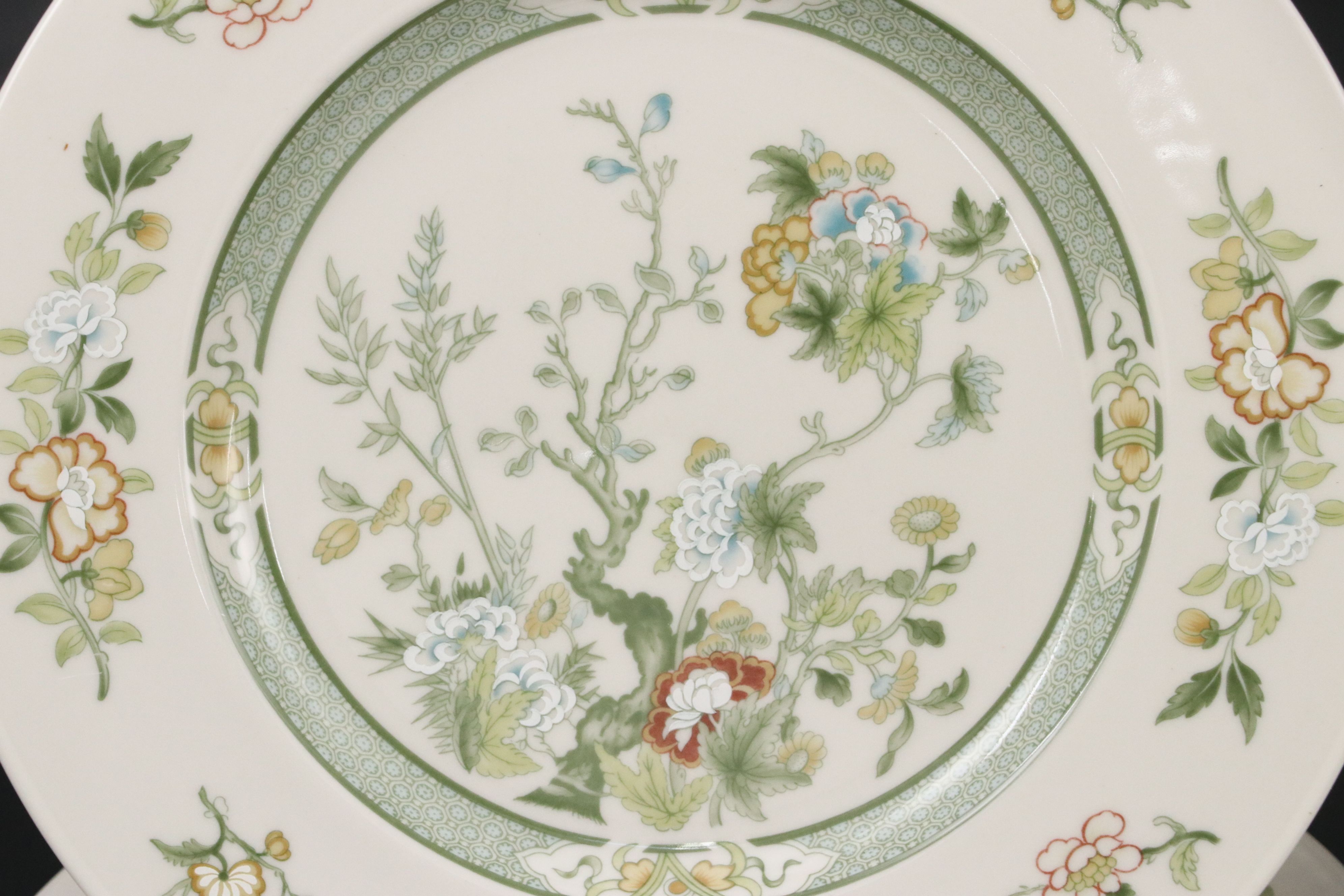 Royal Doulton "Tonkin" China Dinnerware, 1975–1992