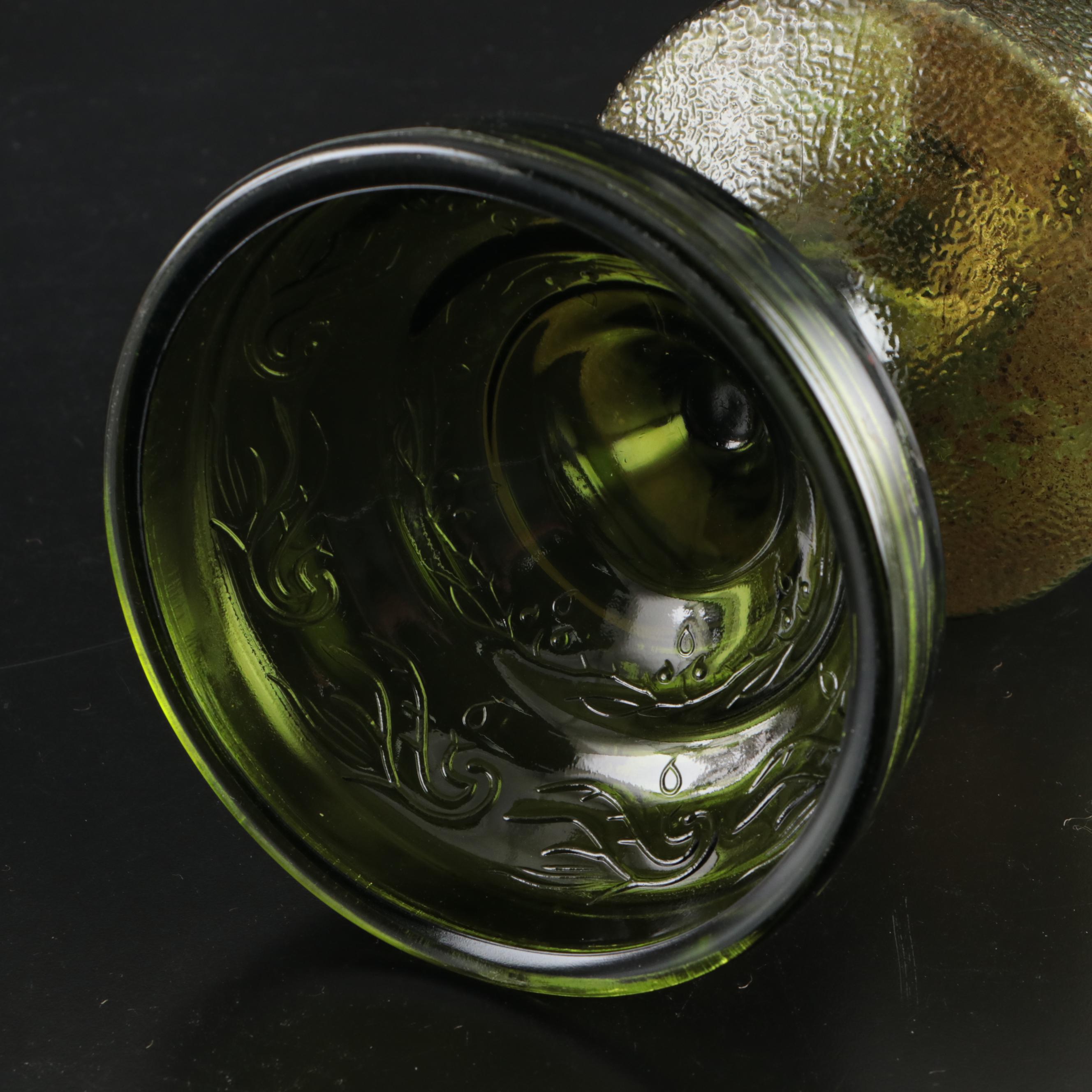 Victorian Style Glass Oil Lamps with "The Last Supper" Glass Oil Lamp