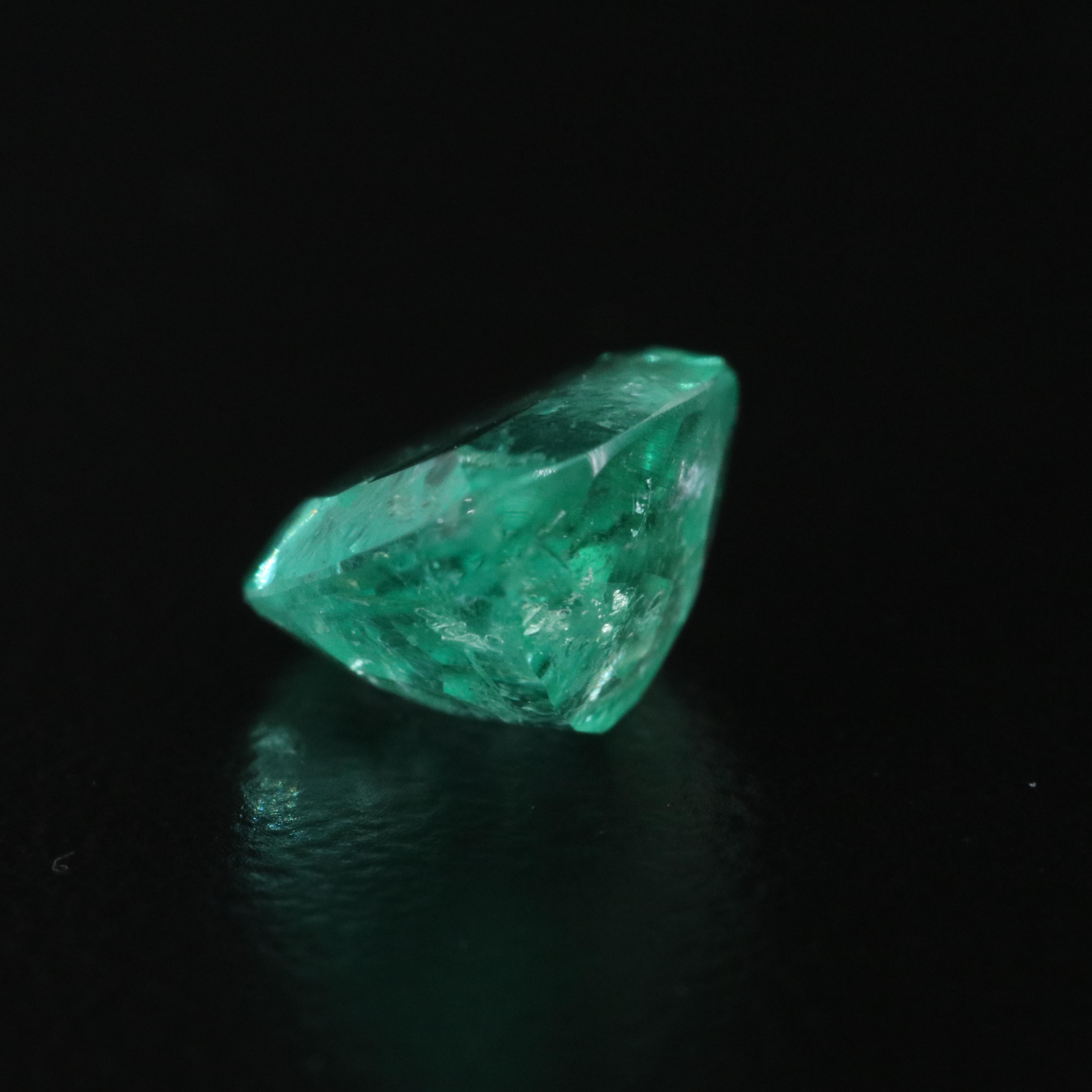 Loose 1.87 CT Emerald