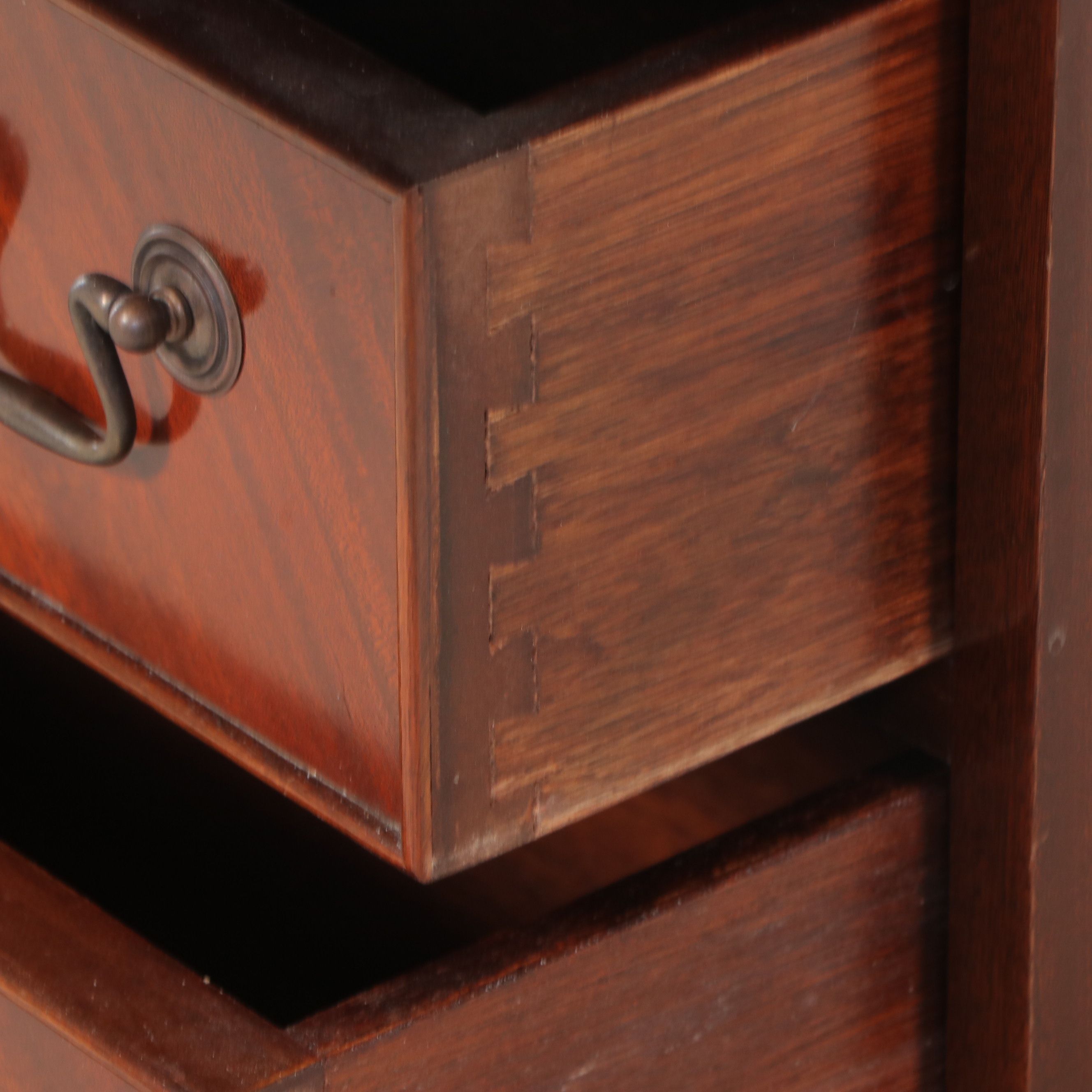 Federal Style Mahogany Narrow Fall Front Desk, Late 20th Century