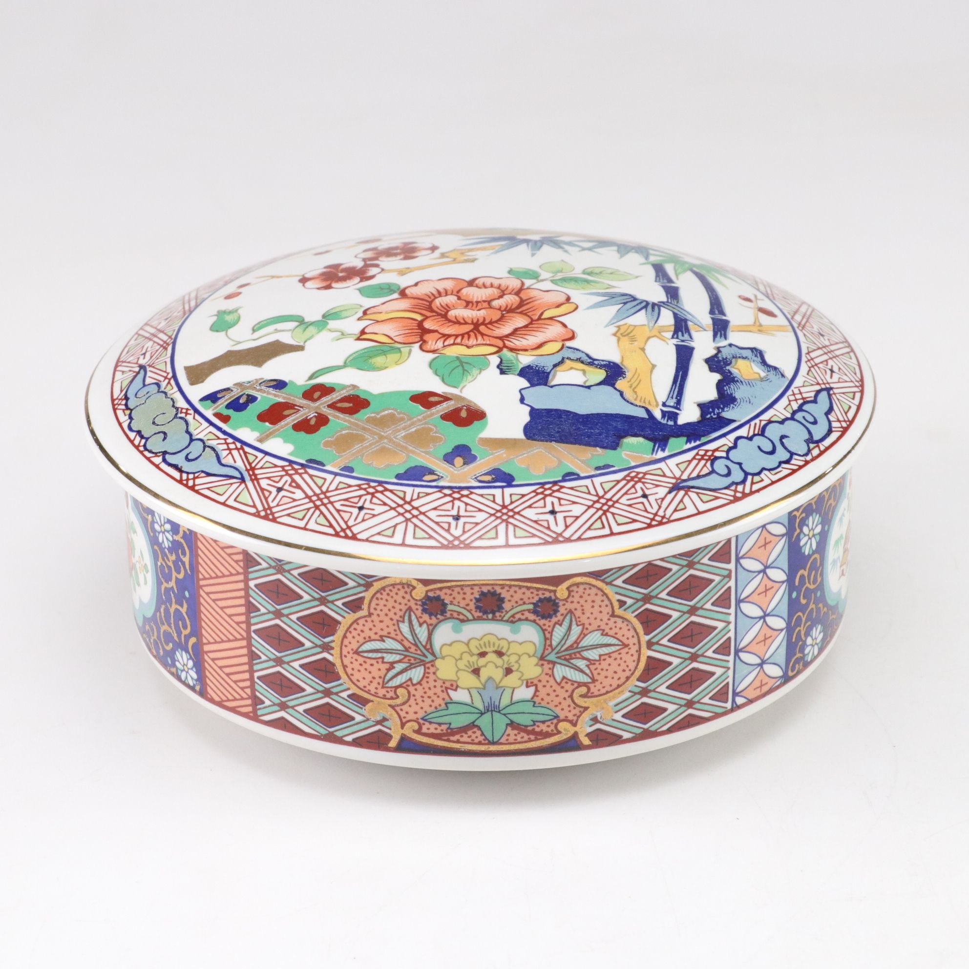Japanese Imari Ware Ceramic Box with Four Chinese Porcelain Lidded Jars