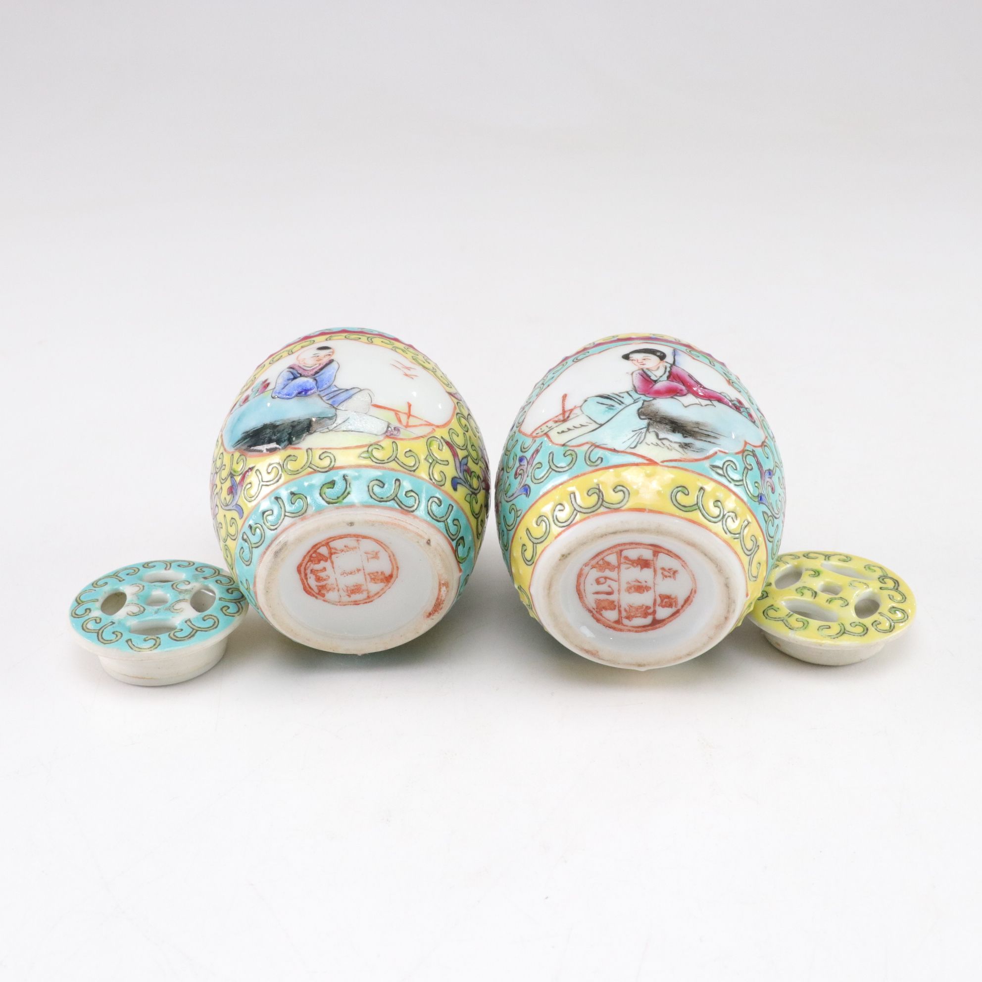 Japanese Imari Ware Ceramic Box with Four Chinese Porcelain Lidded Jars