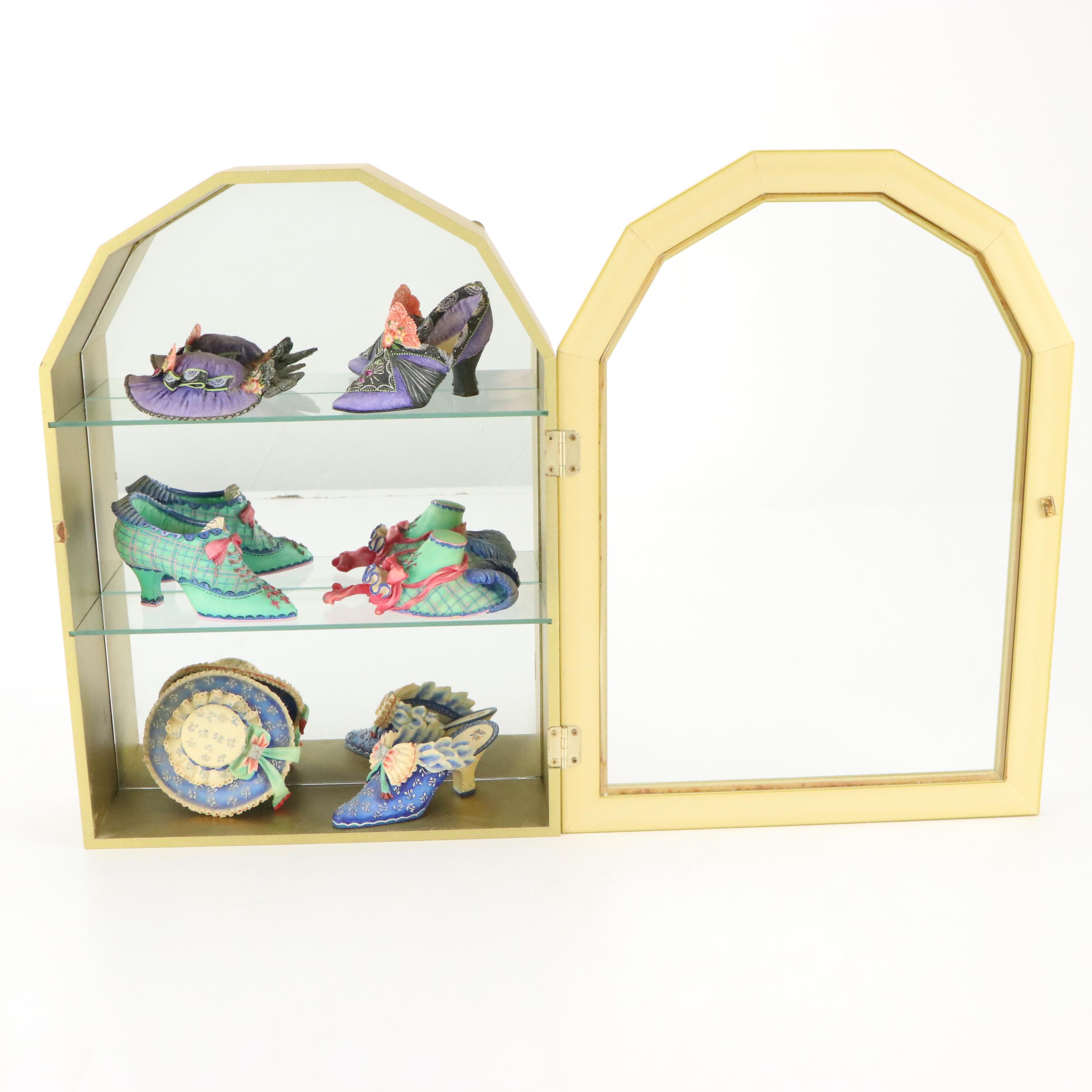 Jim Shore "True Blue", "Bonny Heather" and More Resin Figures in Display Case