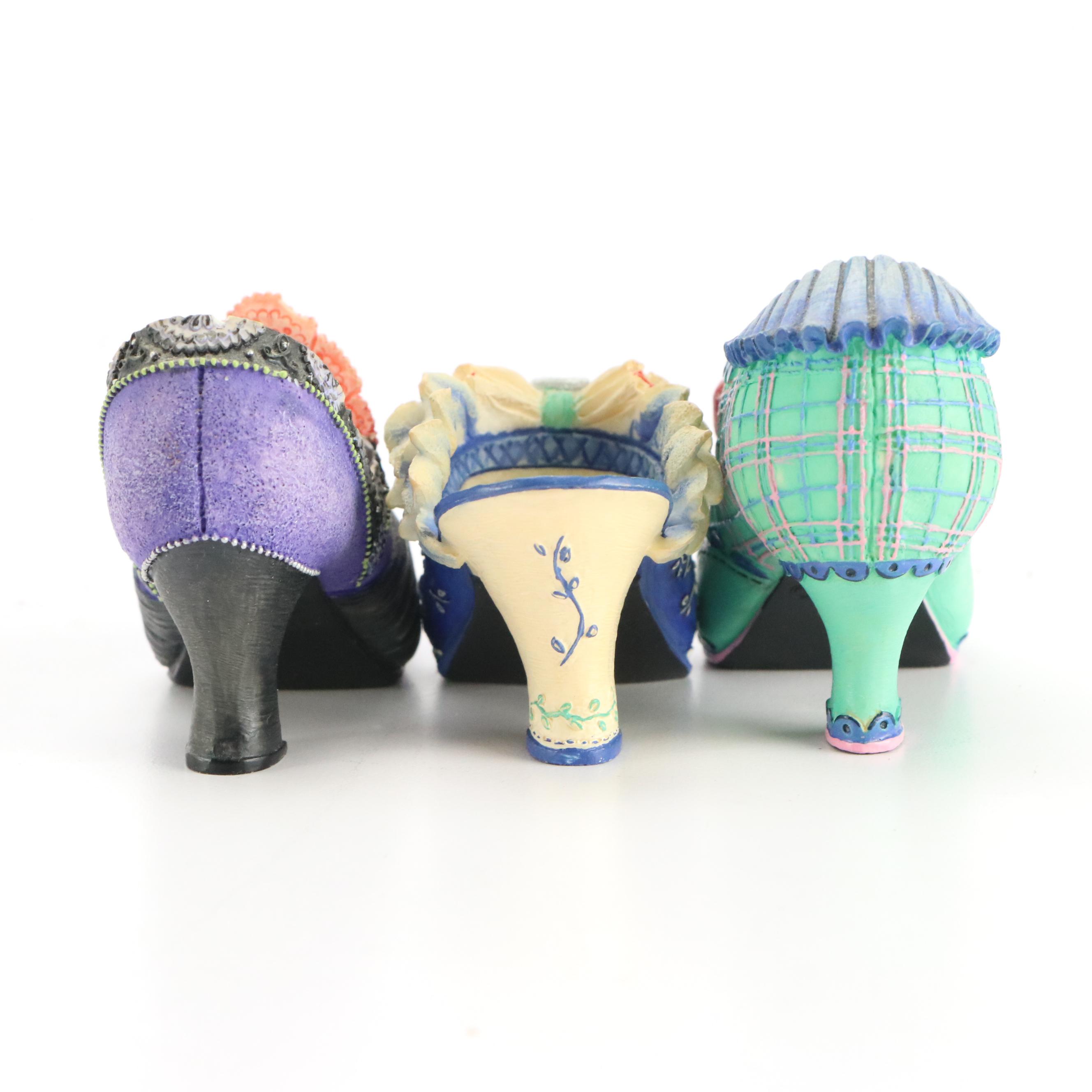 Jim Shore "True Blue", "Bonny Heather" and More Resin Figures in Display Case