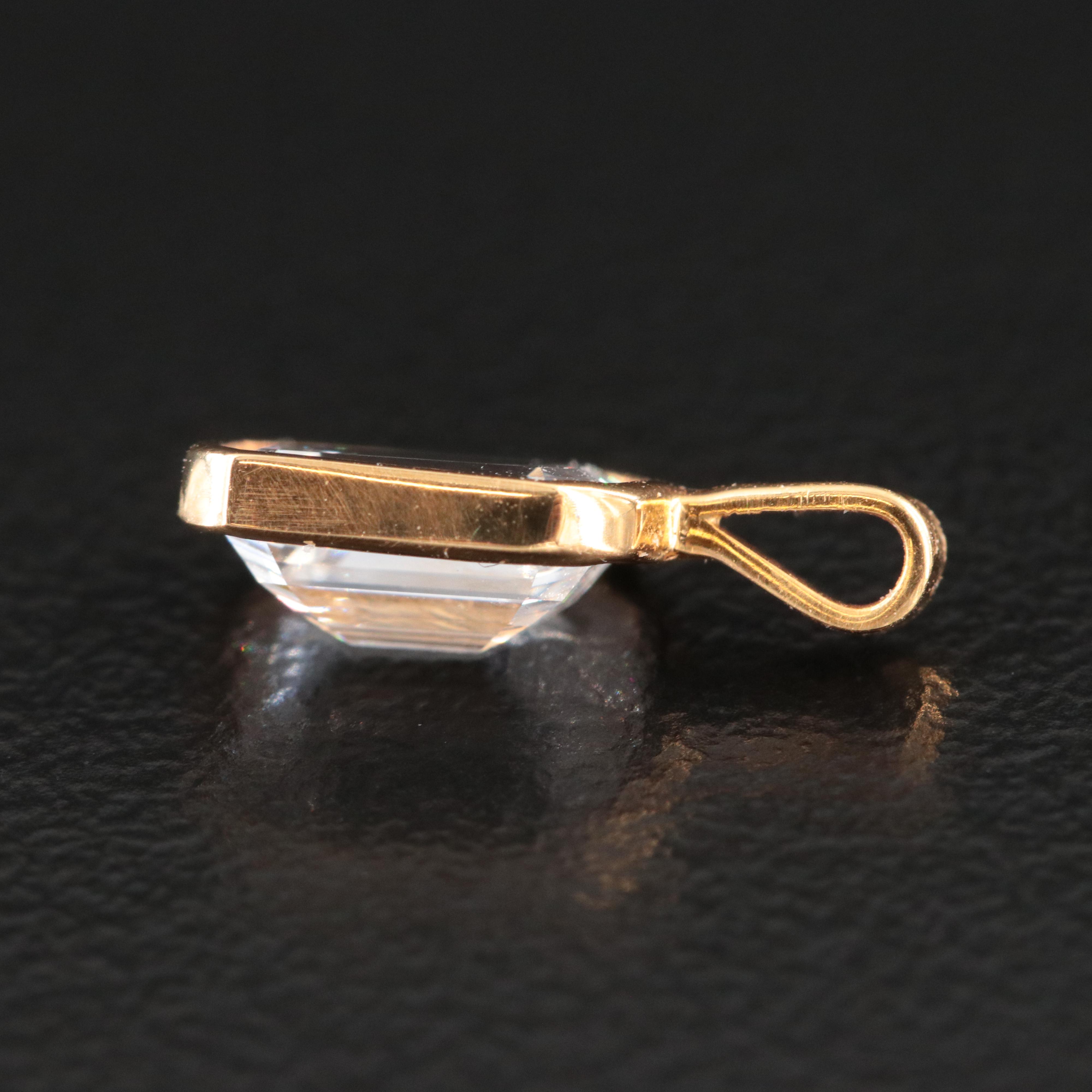 18K 0.91 CT Lab Grown Diamond Pendant