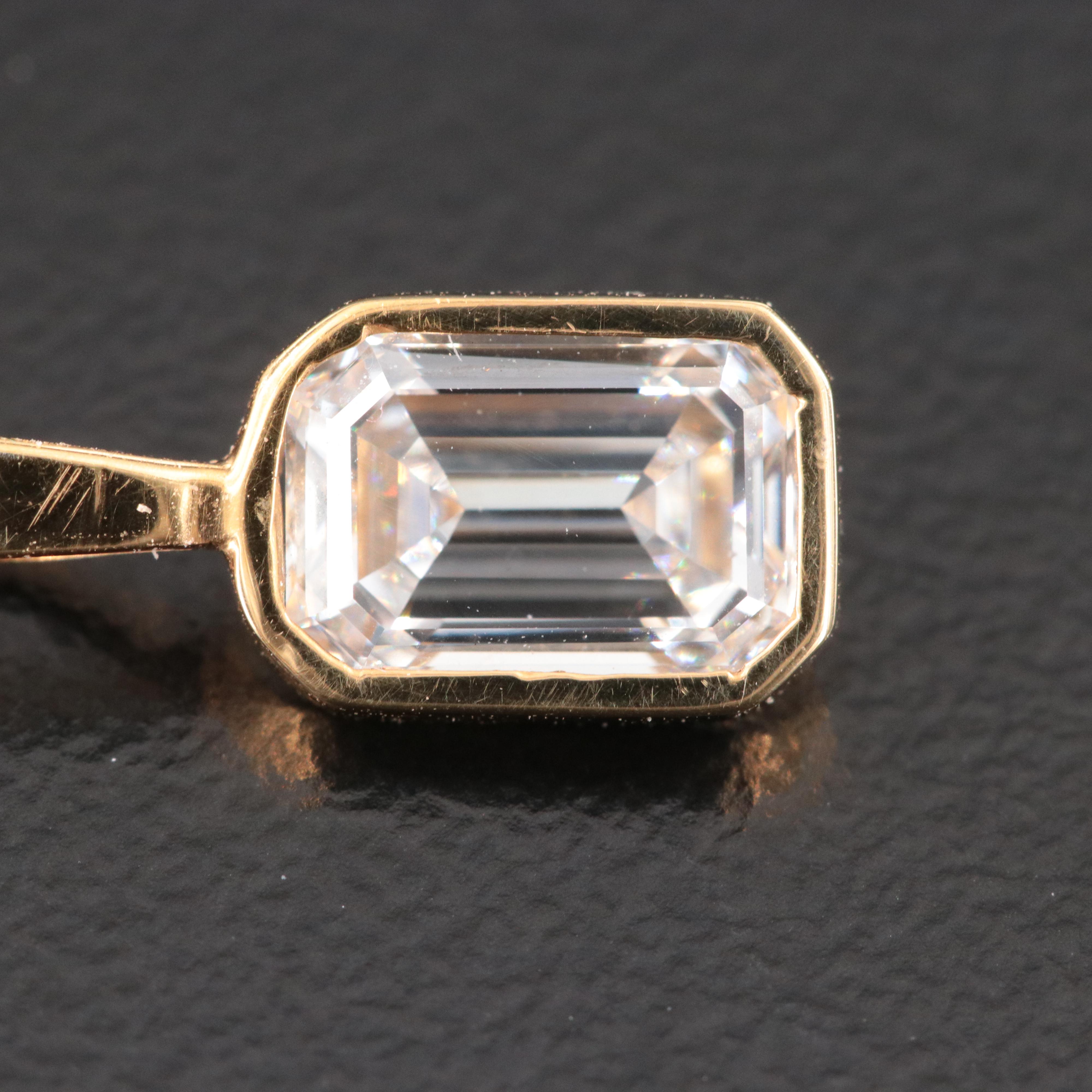 18K 0.91 CT Lab Grown Diamond Pendant