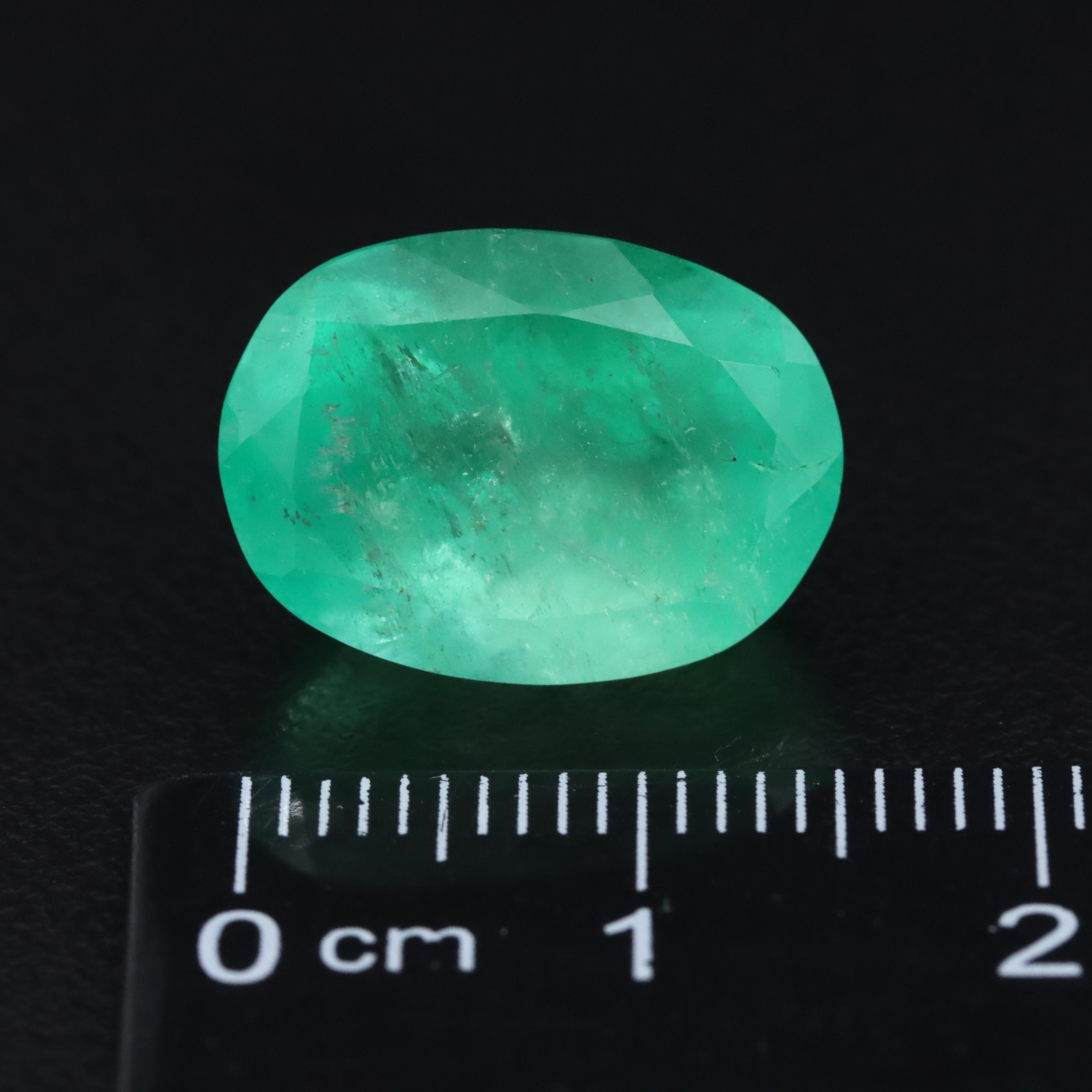 Loose 10.87 CT Emerald