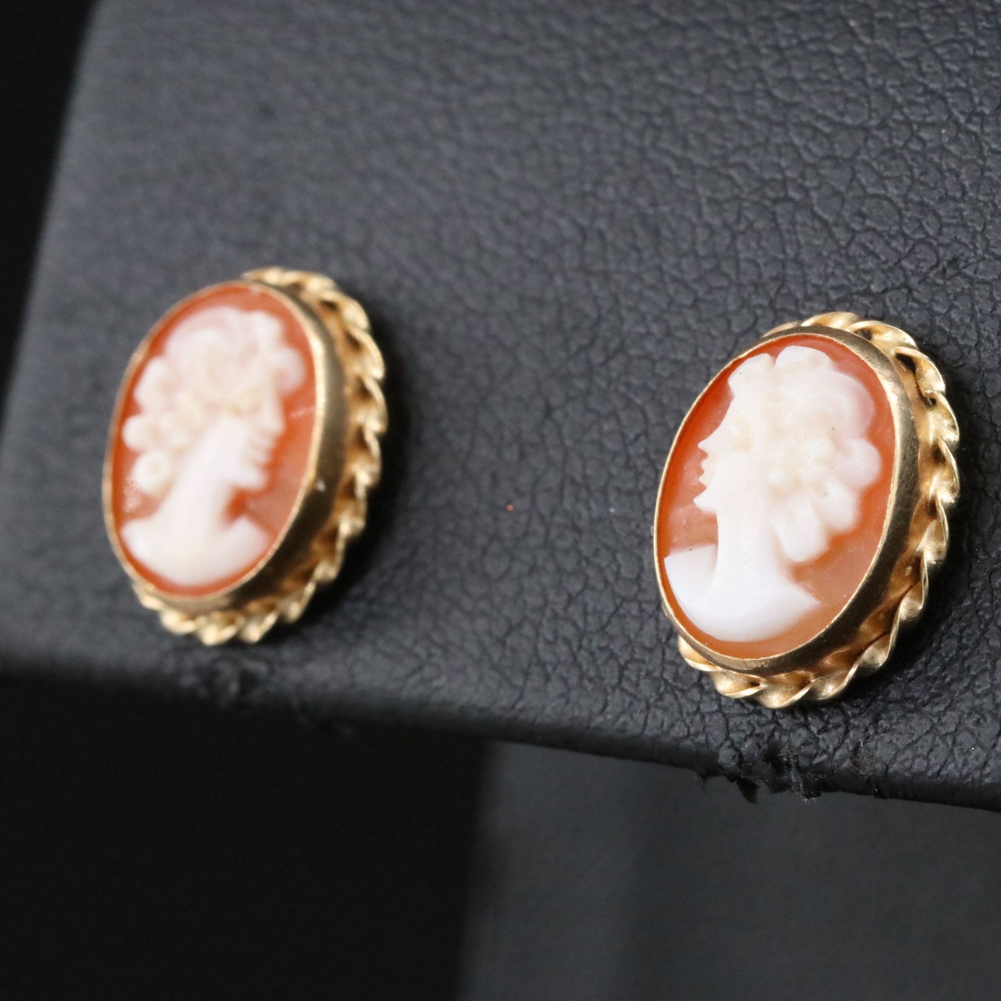 14K Shell Cameo Earrings