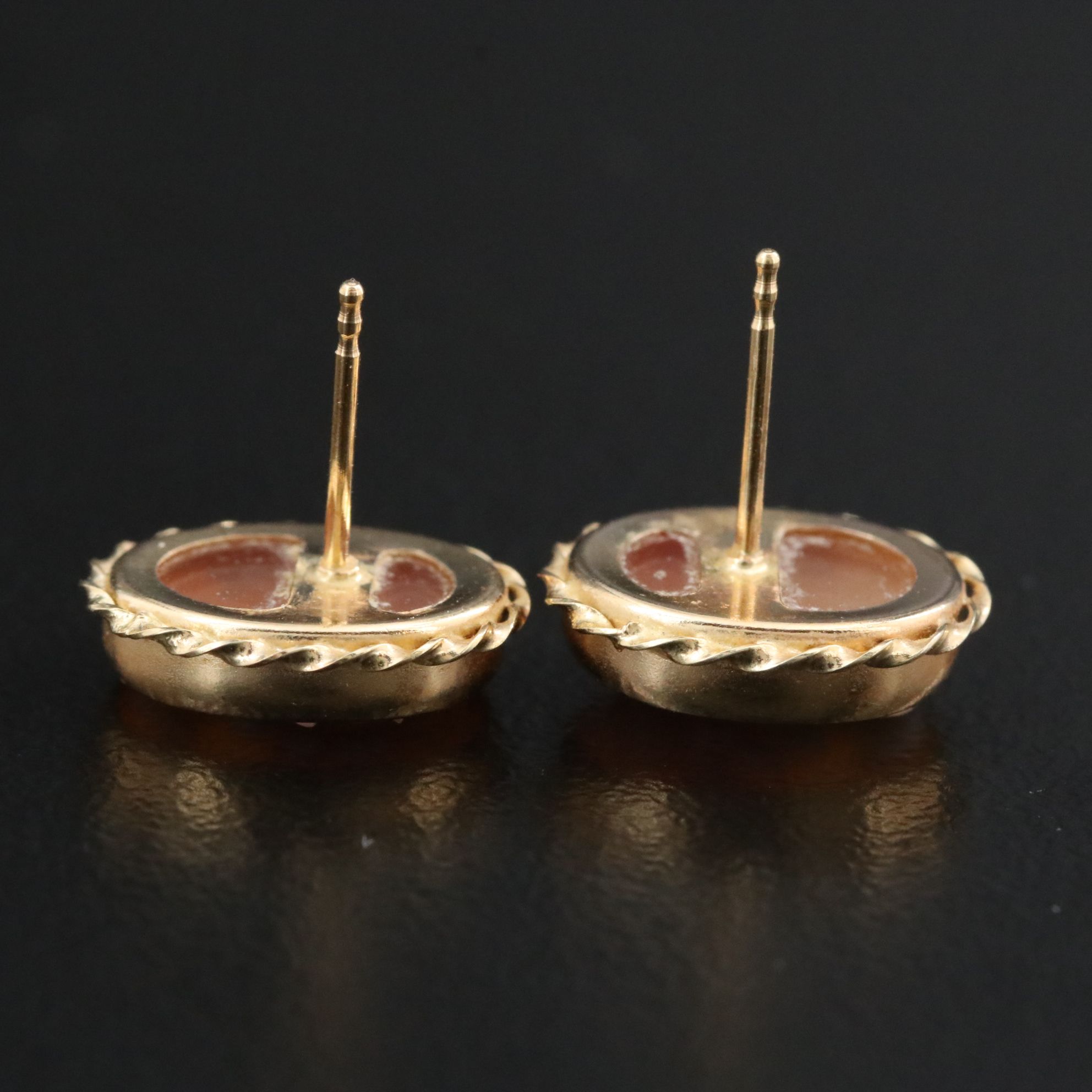 14K Shell Cameo Earrings