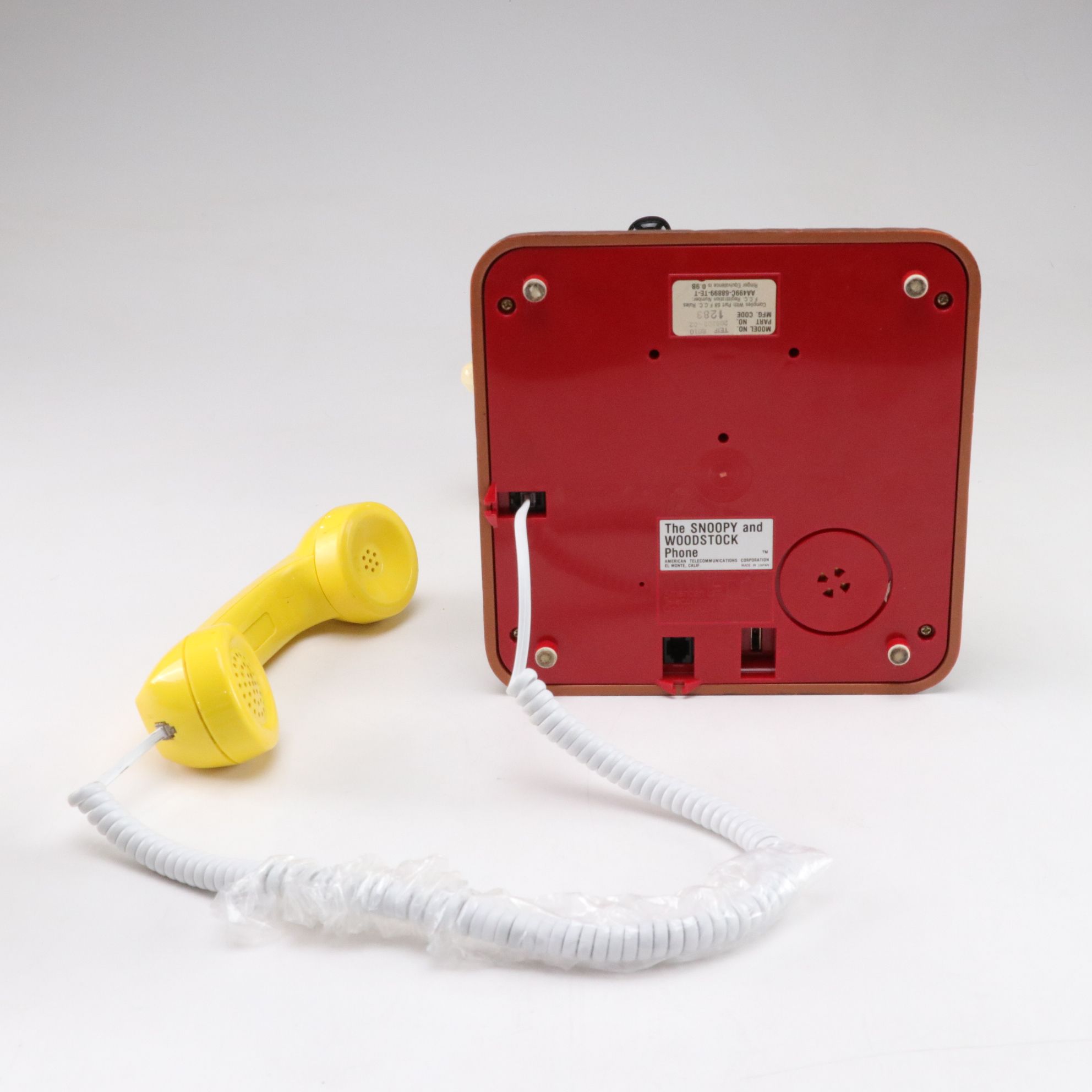 Snoopy & Woodstock Landline Telephone & Music Box