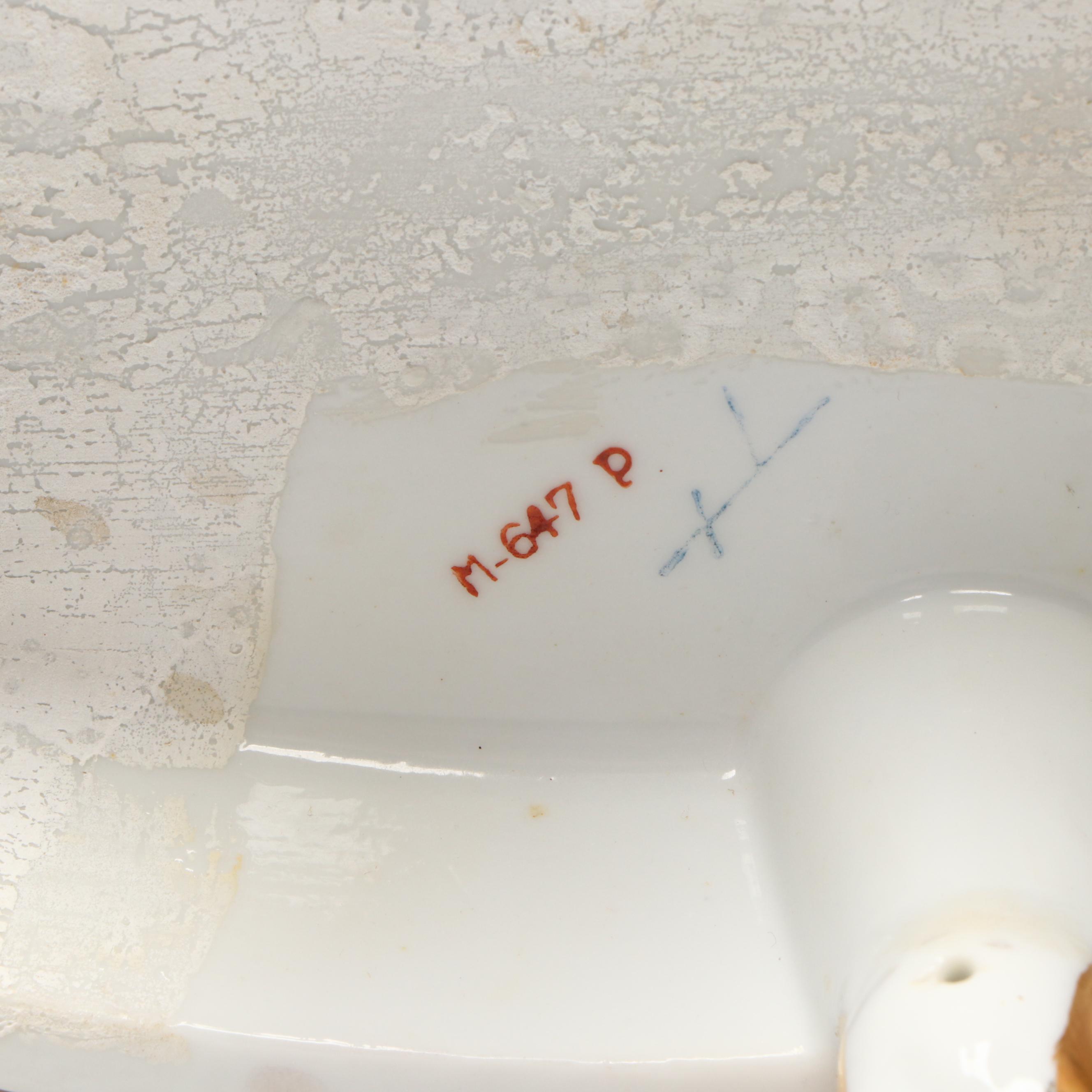 Old Paris Style Gilt Porcelain Reticulated Corbeilles