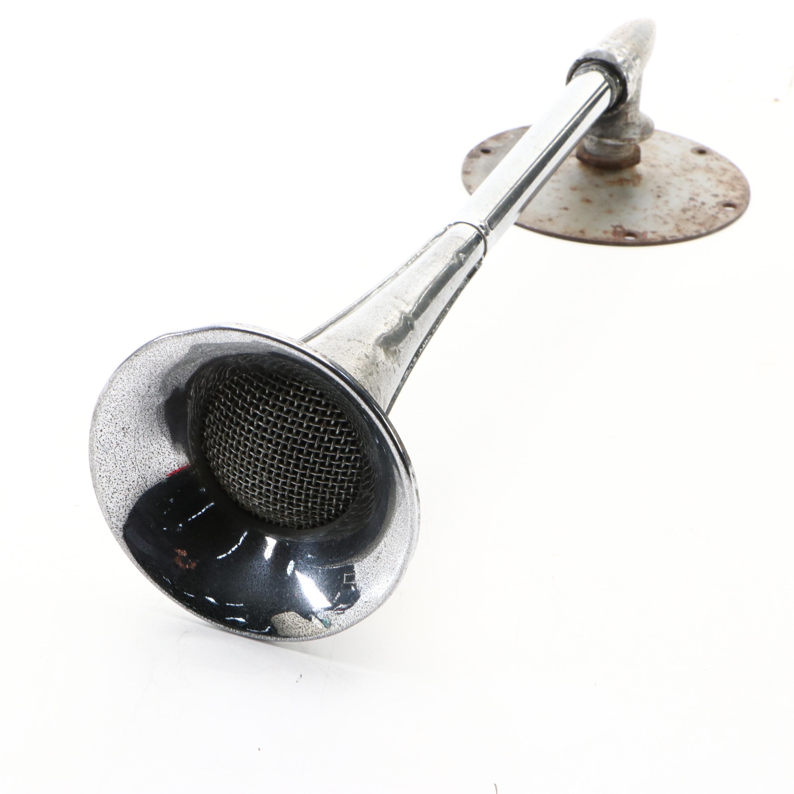 Trombone Style Chromed Signal Horn