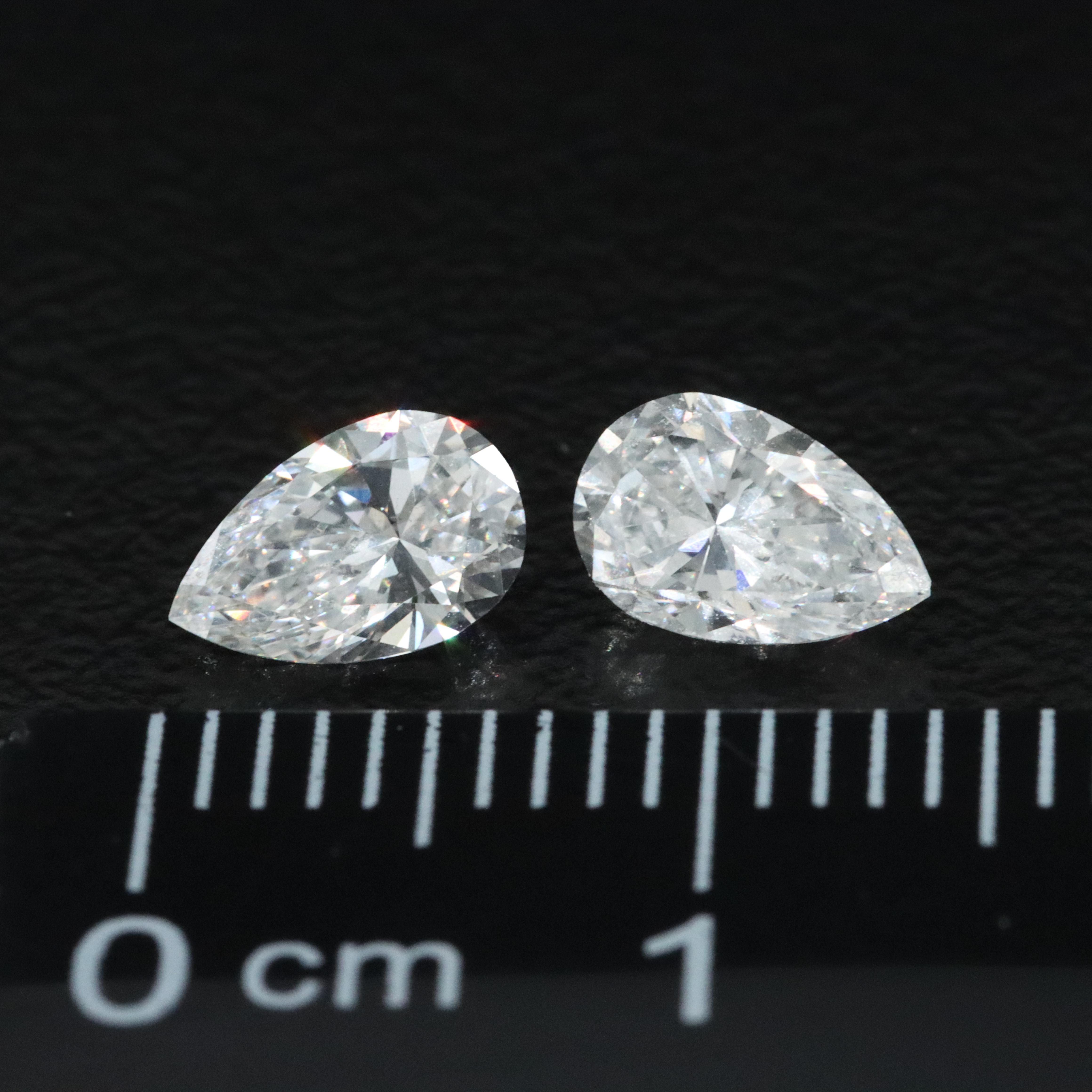 Loose 1.03 CTW Lab Grown Diamond Matched Pair