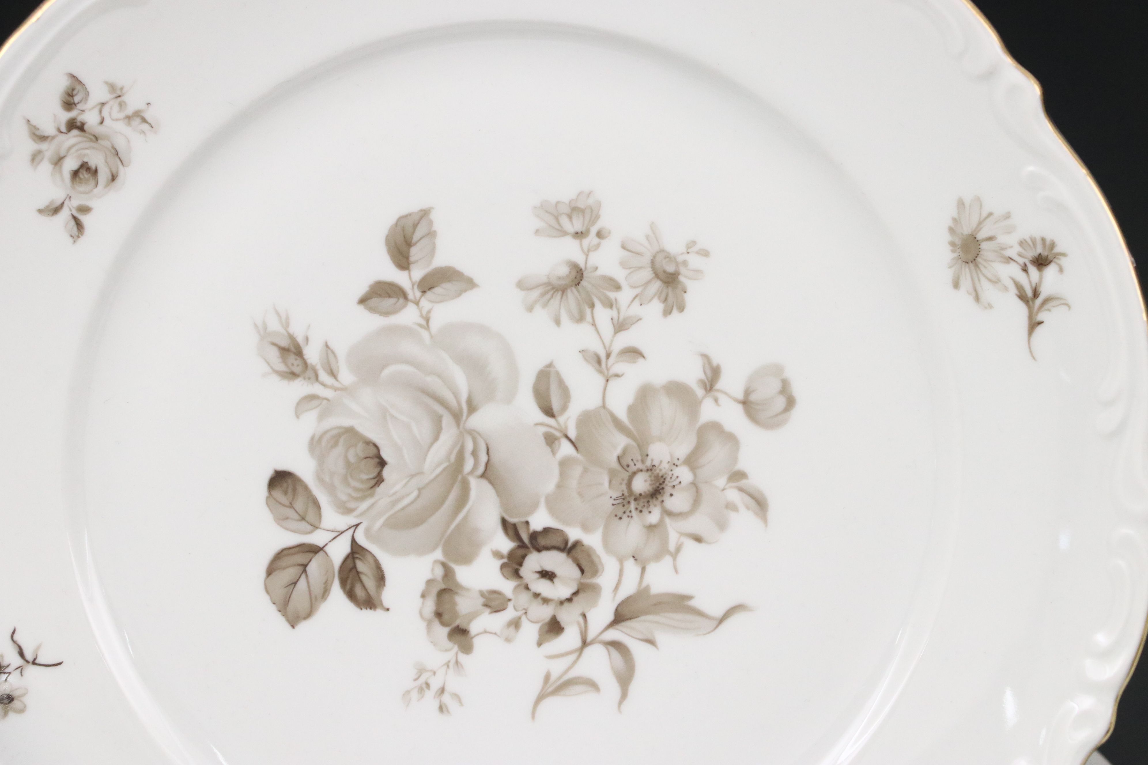 Mitterteich "Charming Barbara" Porcelain Dinnerware, Mid-20th Century