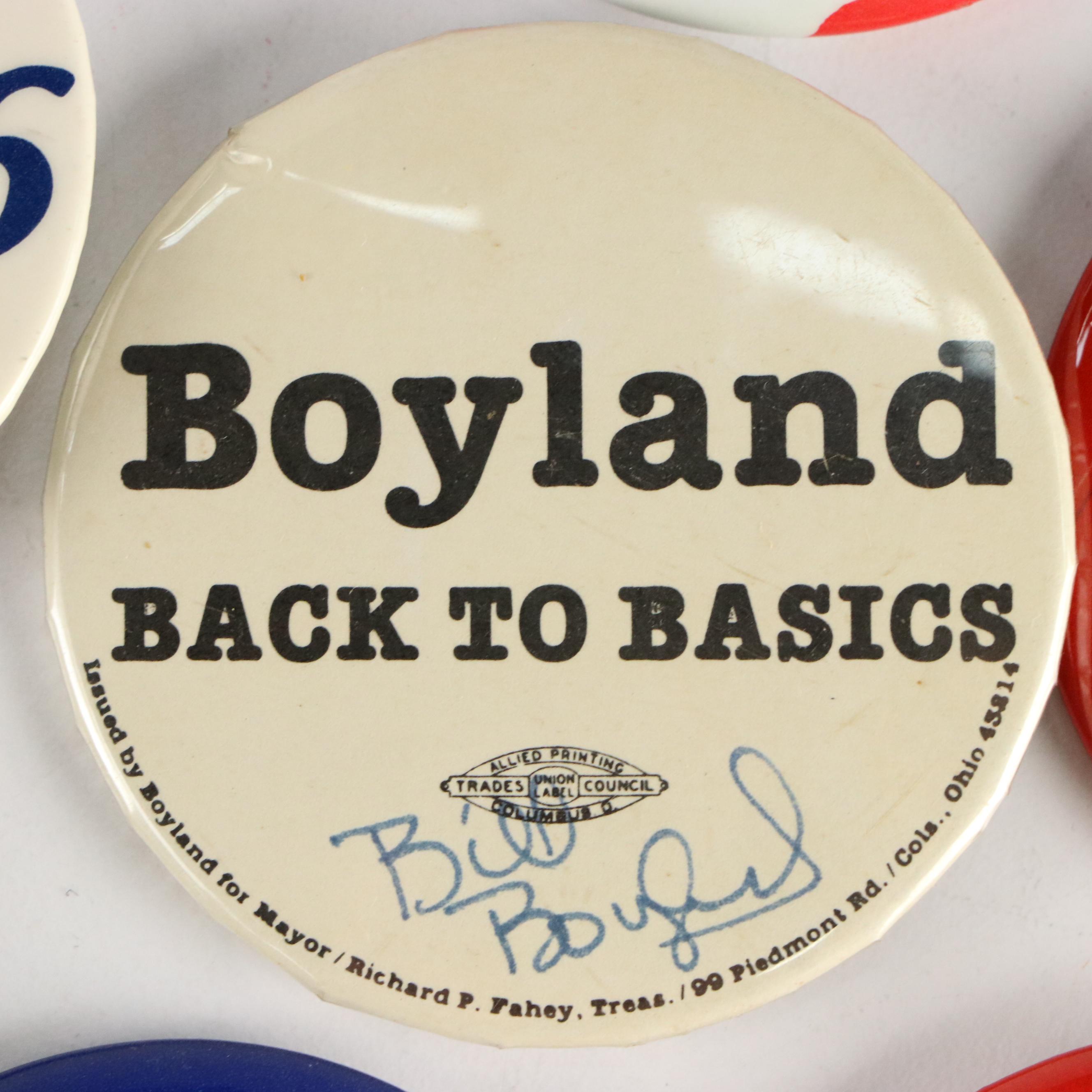Barack Obama, Bill Clinton, and More Pin Backs and Other Political Memorabilia