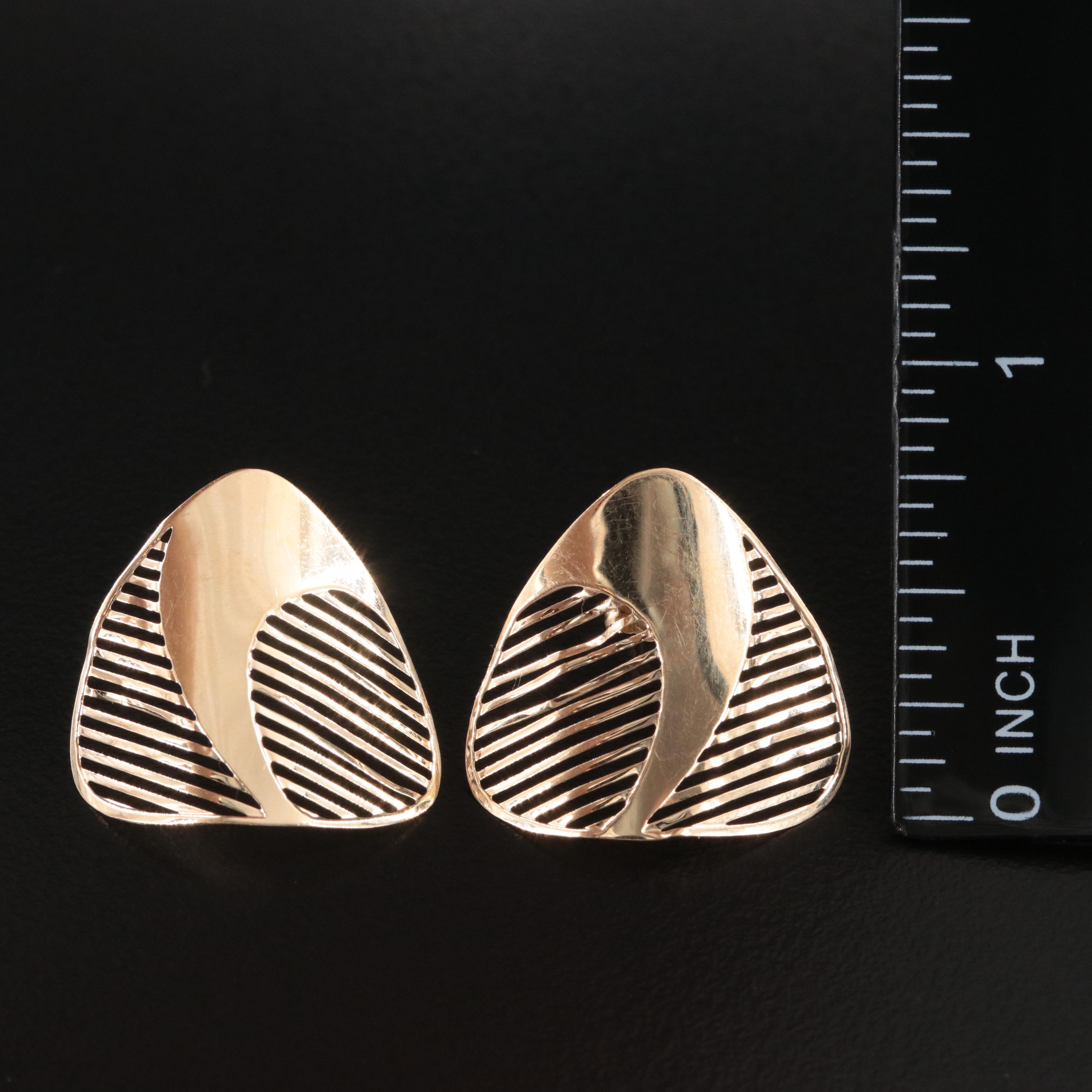 14K Wave Cut-Out Earrings