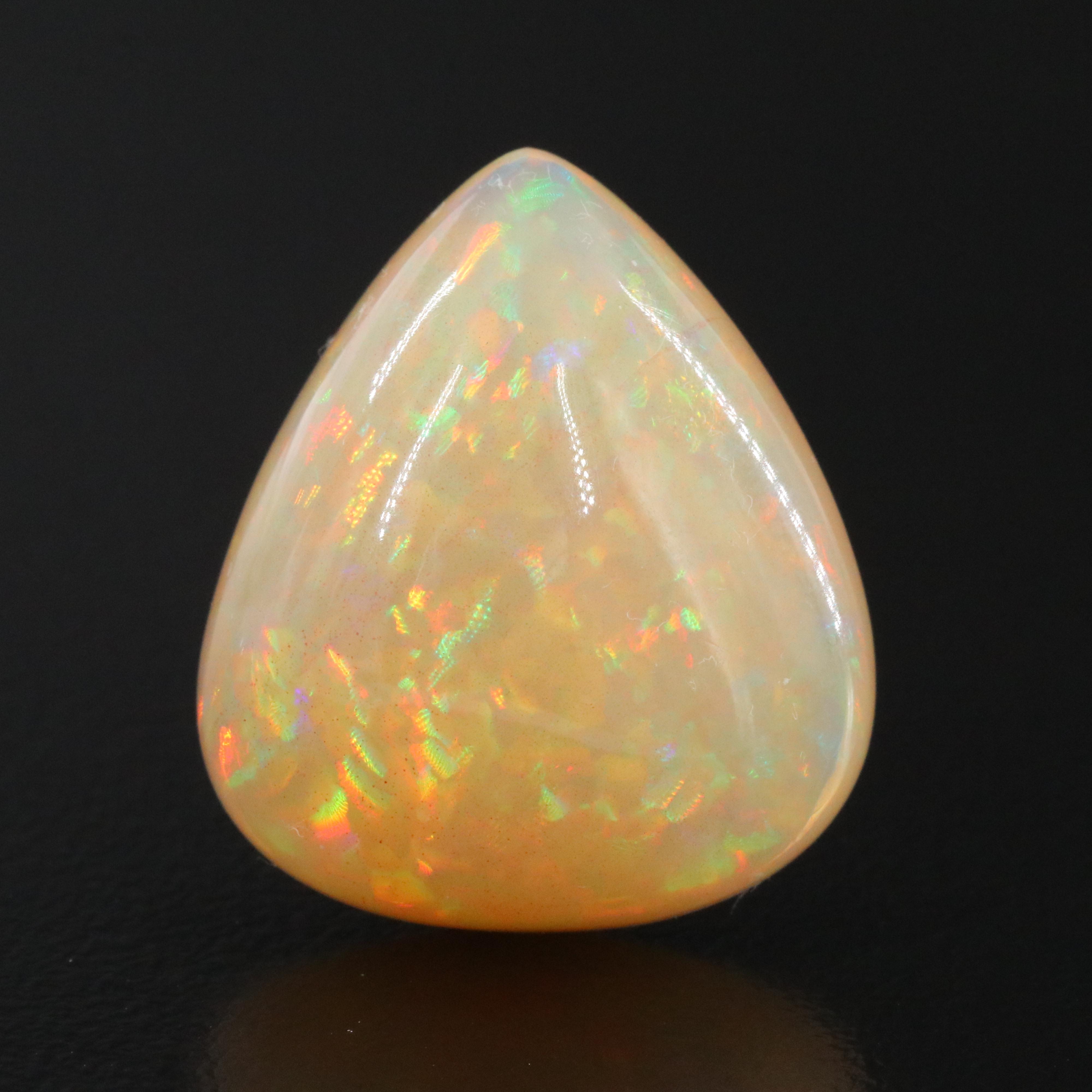 Loose 18.62 CT Opal