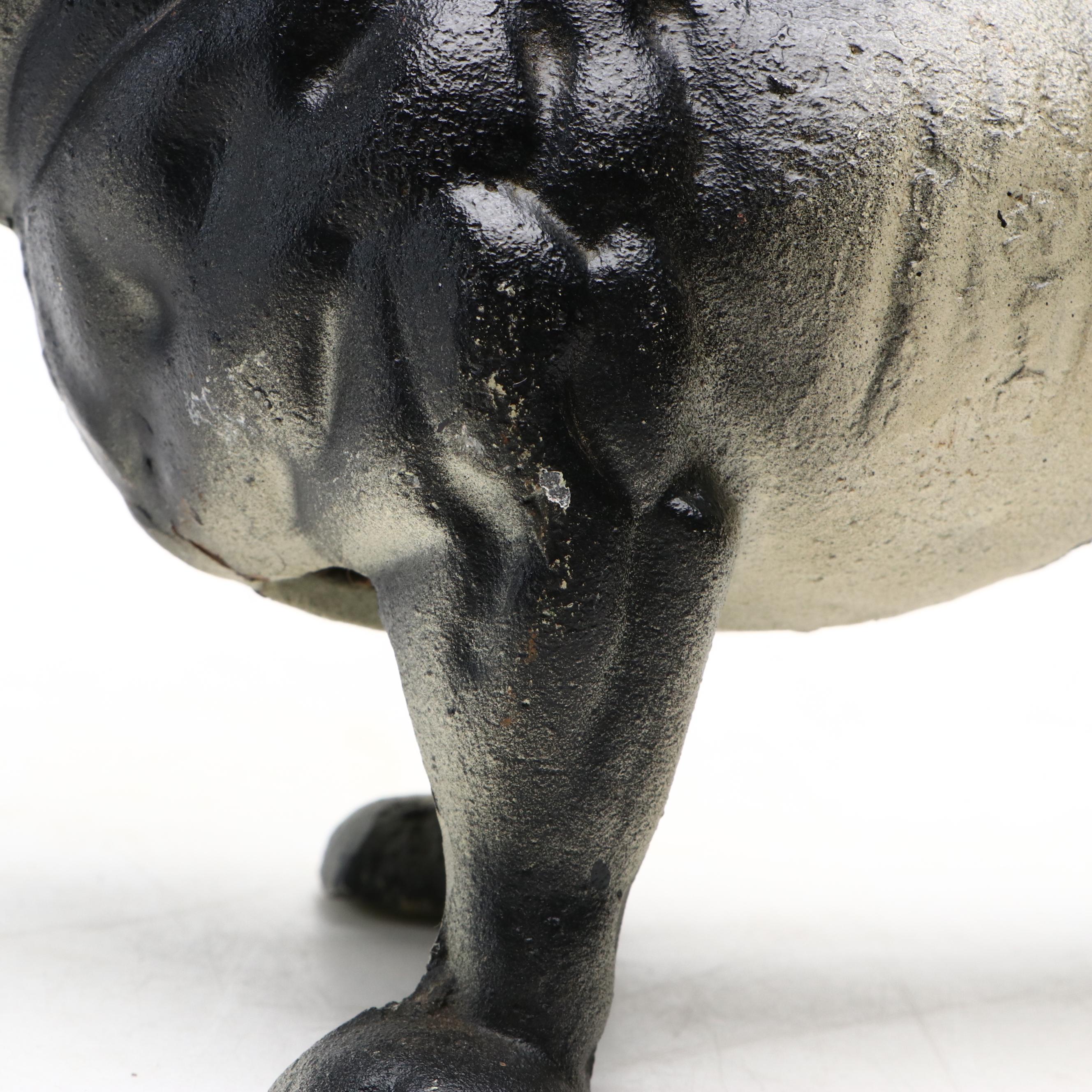 American Painted Cast Iron Bulldog Doorstop, Early to Mid-20th Century