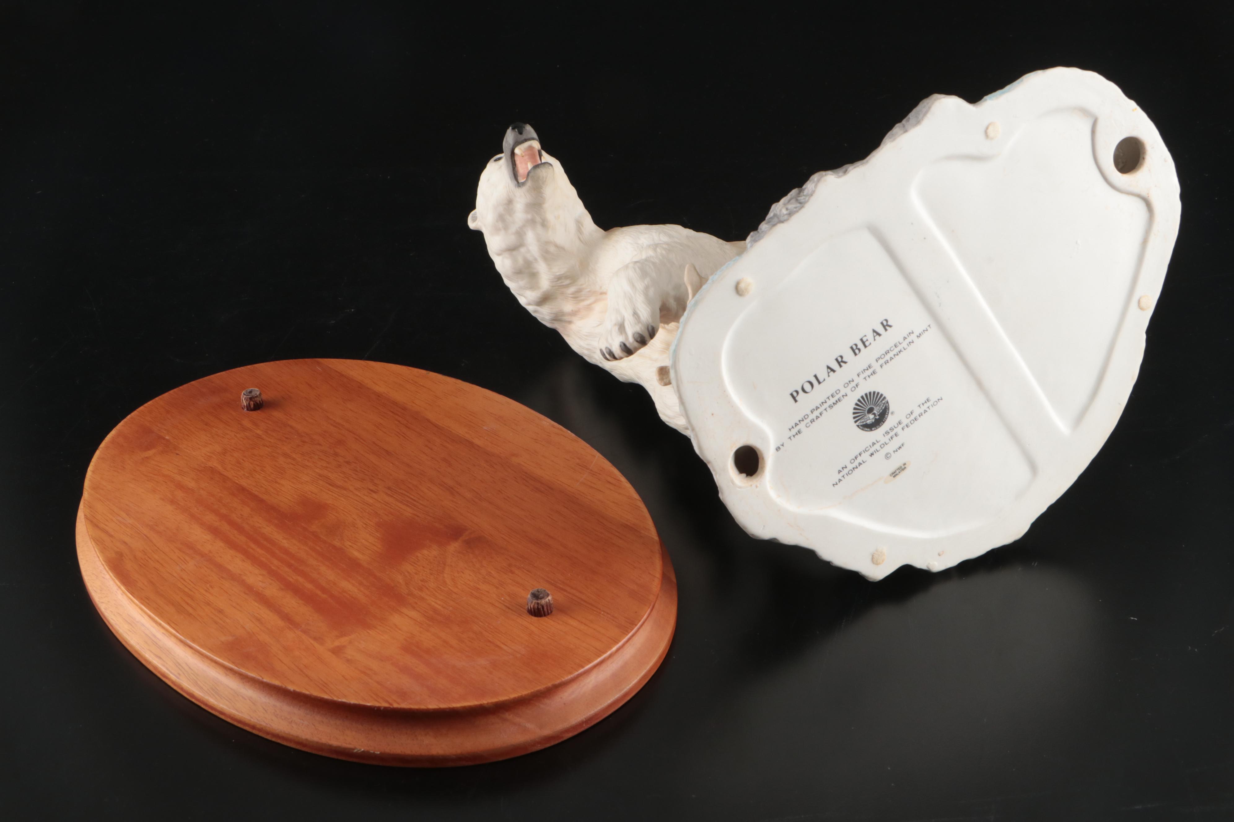 The Franklin Mint National Wildlife Federation "Polar Bear" Porcelain Sculpture