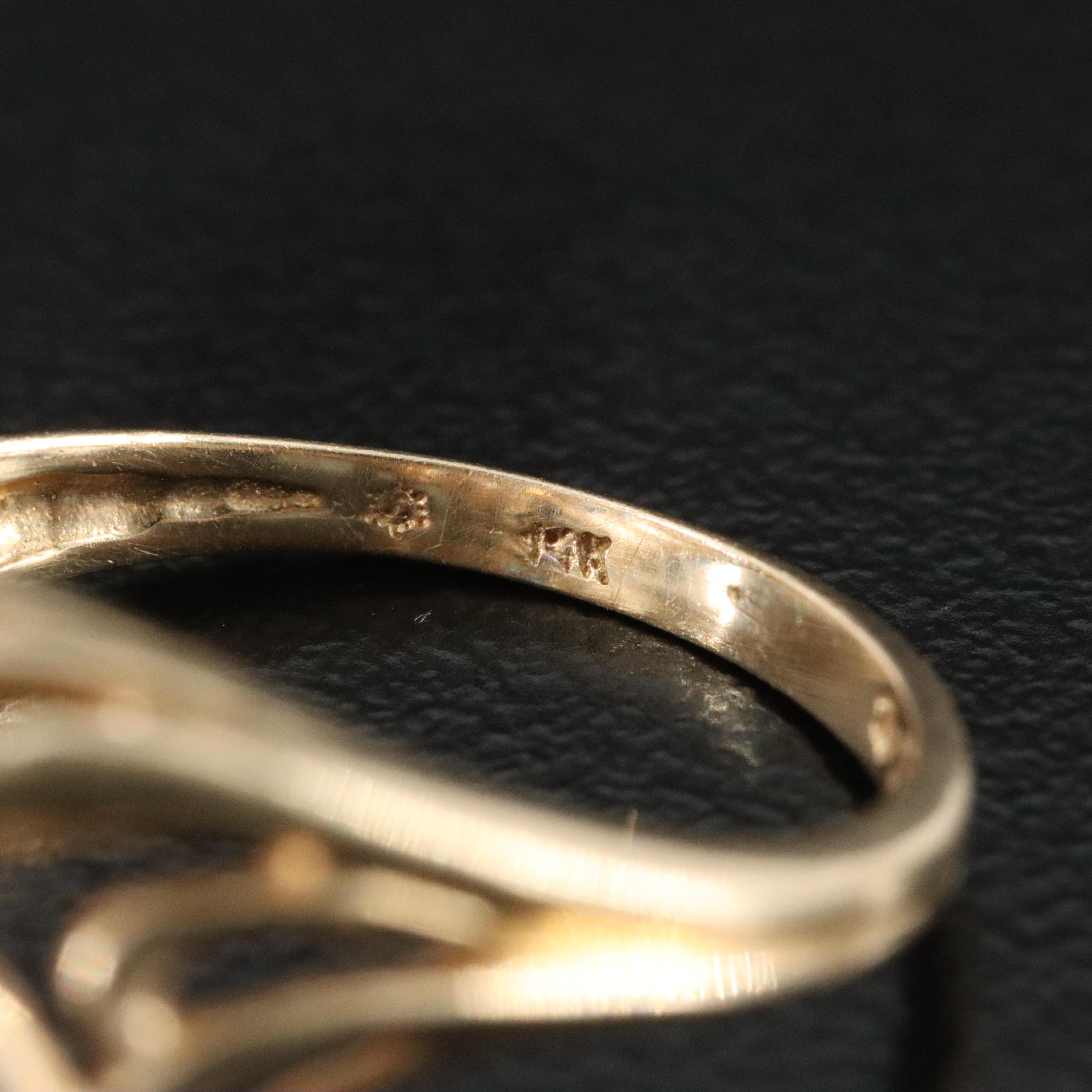 14K White Sapphire Ring