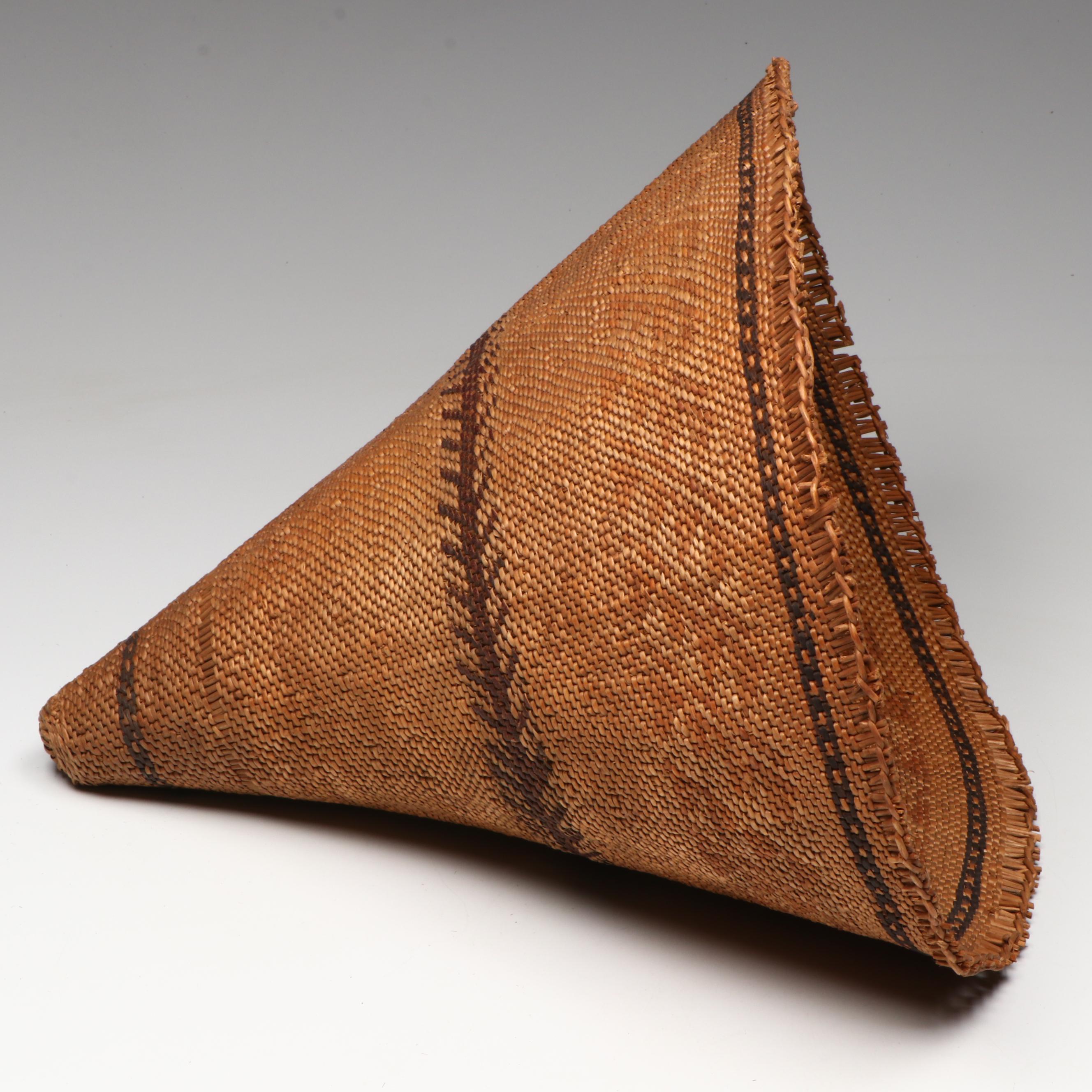 Indigenous Southwest Havasupai Conical Pack Basket, Early 20th Century