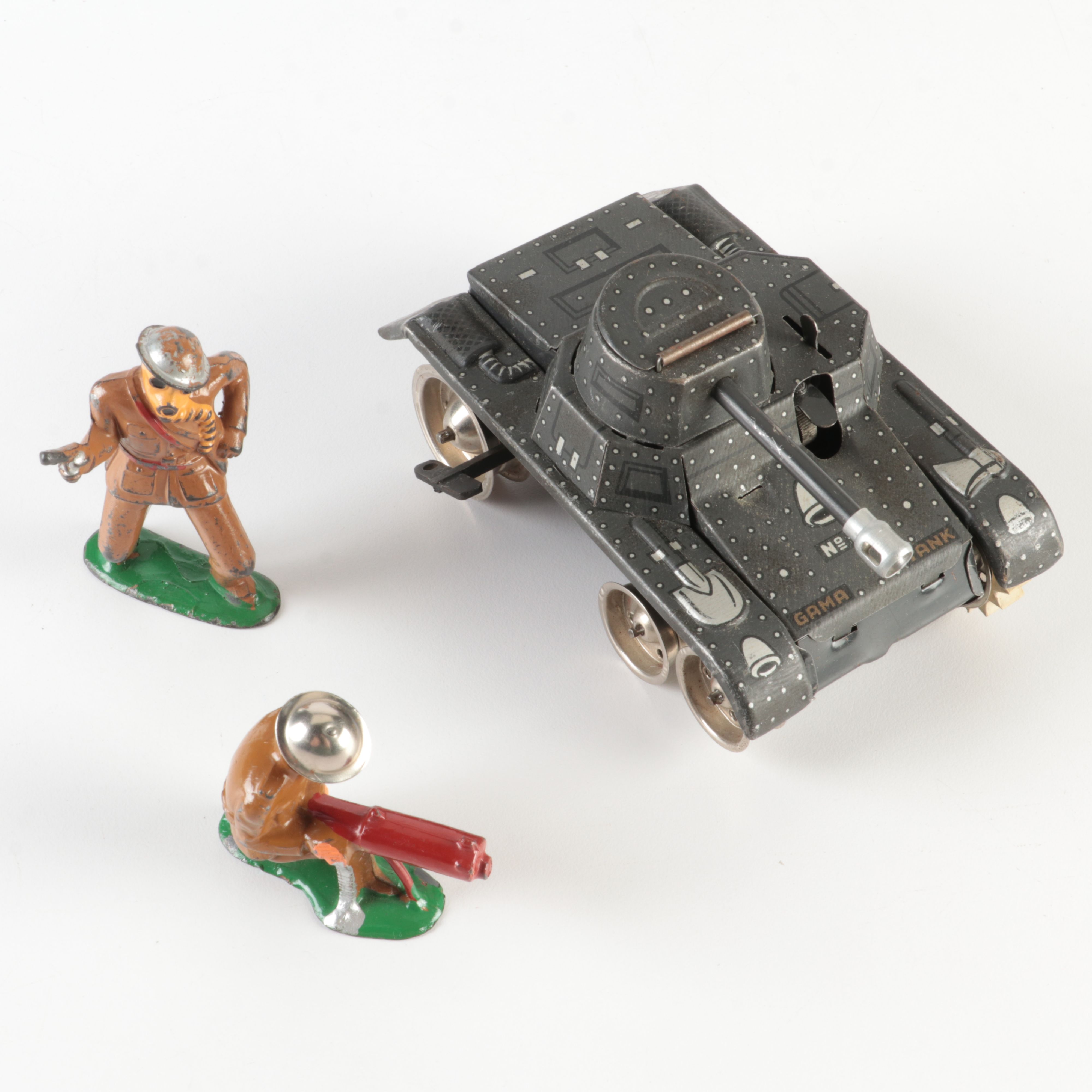Post War Gamma No. 70 Tank and Two Barclay Lead Soldiers