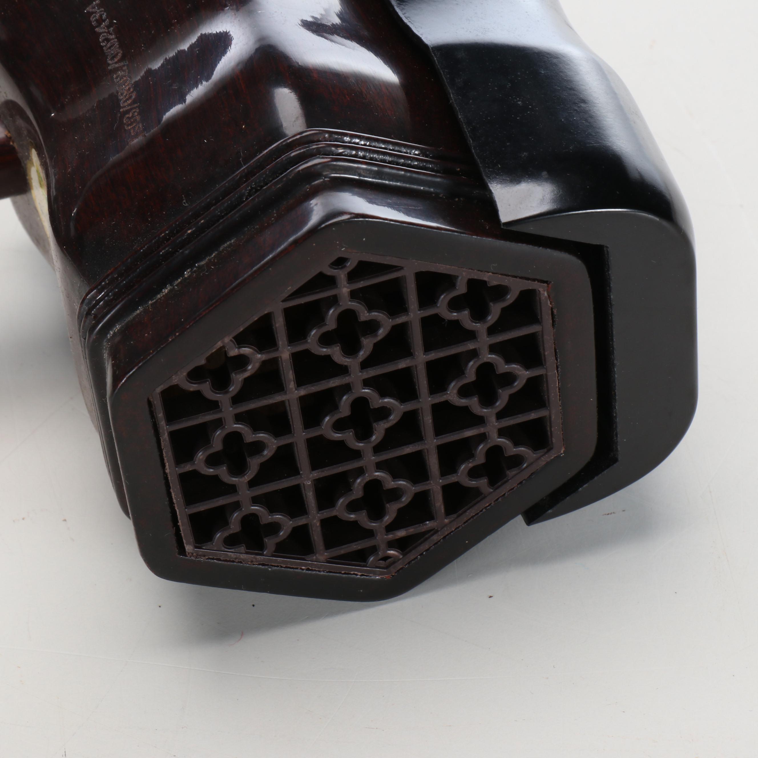 Chinese Erhu Stringed Instrument with Two-Tone Case