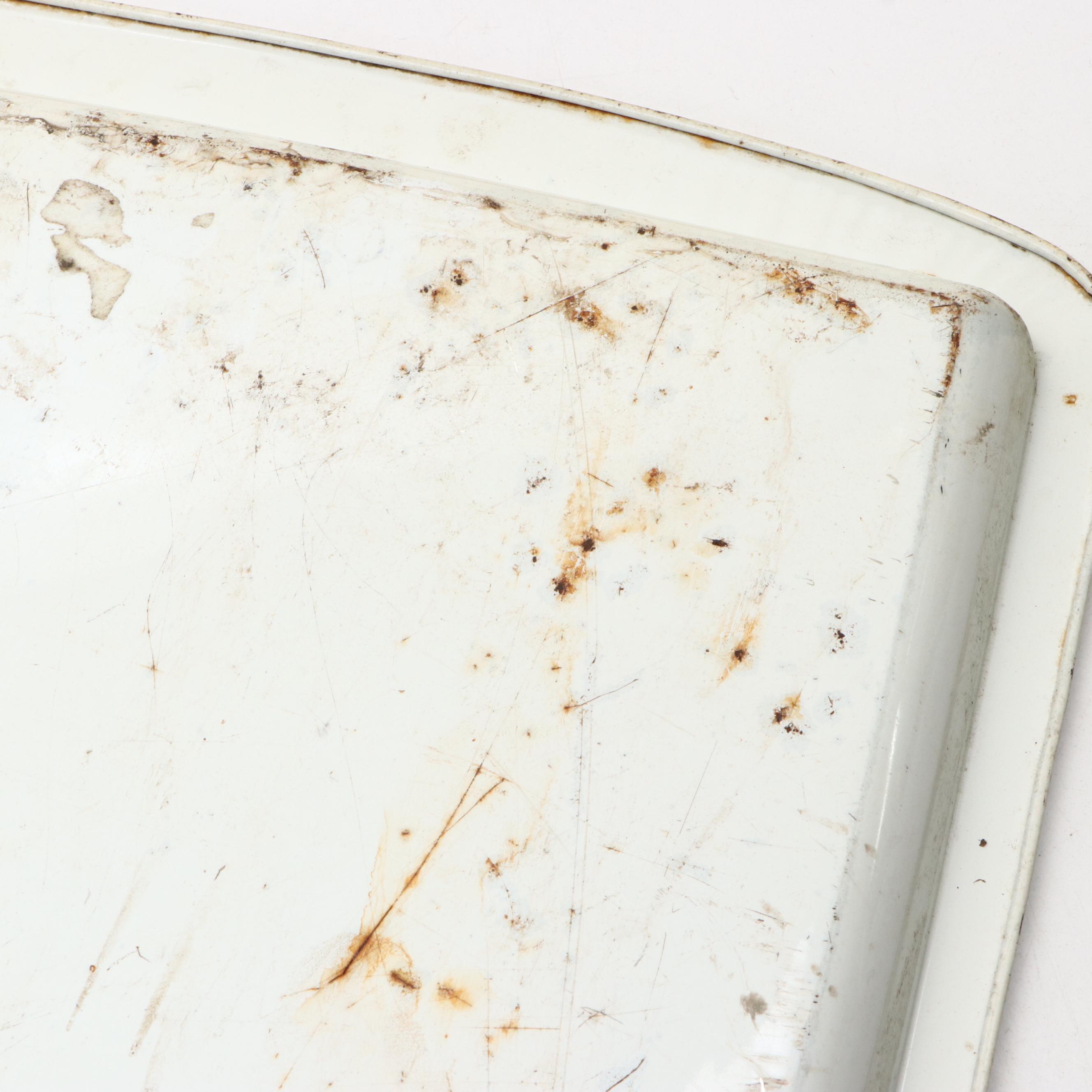 Royale Montaine French Cognac Litho Metal Bar Tray