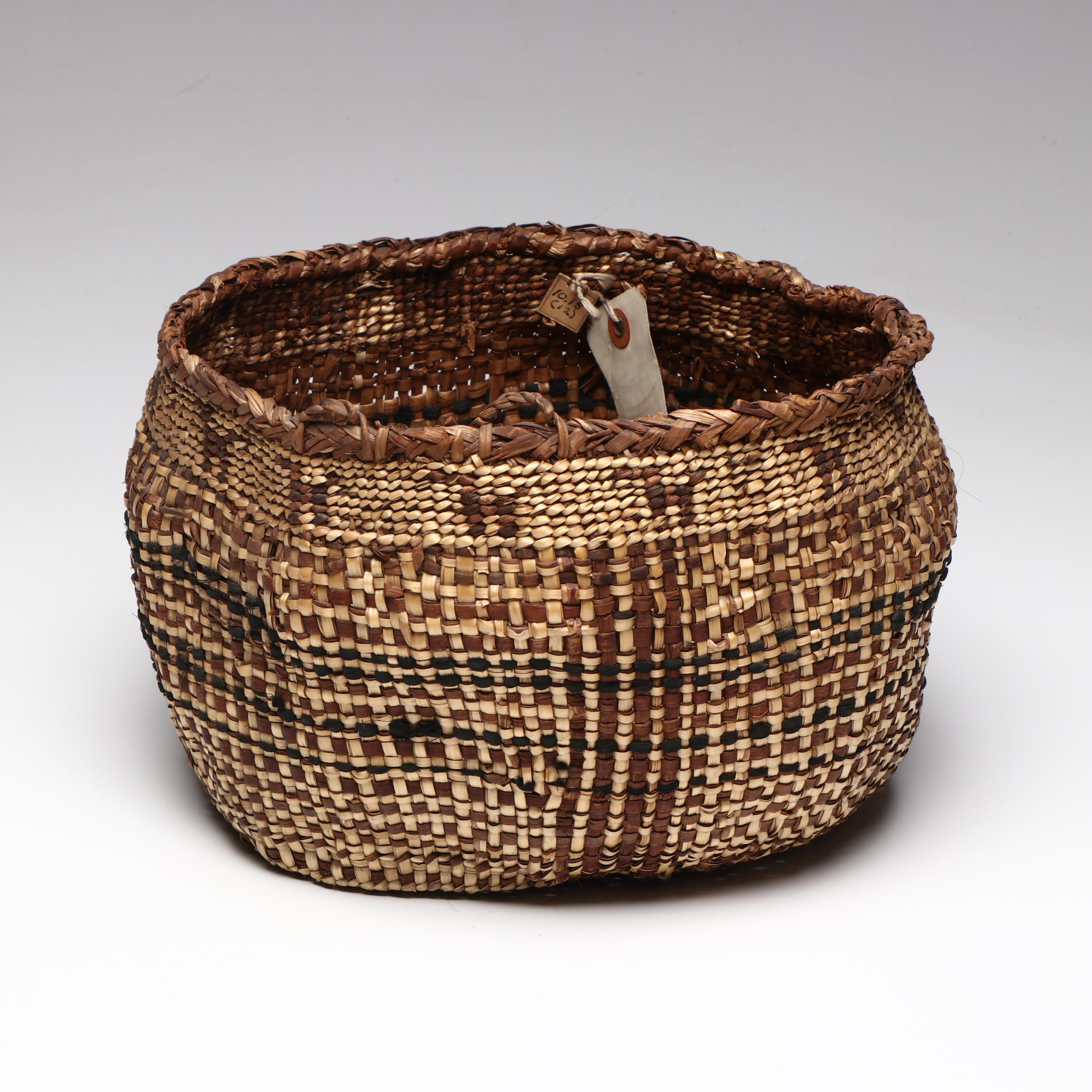 Indigenous Pacific Northwest Coast Skokomish Plaited Dog Motif Basket, 1910