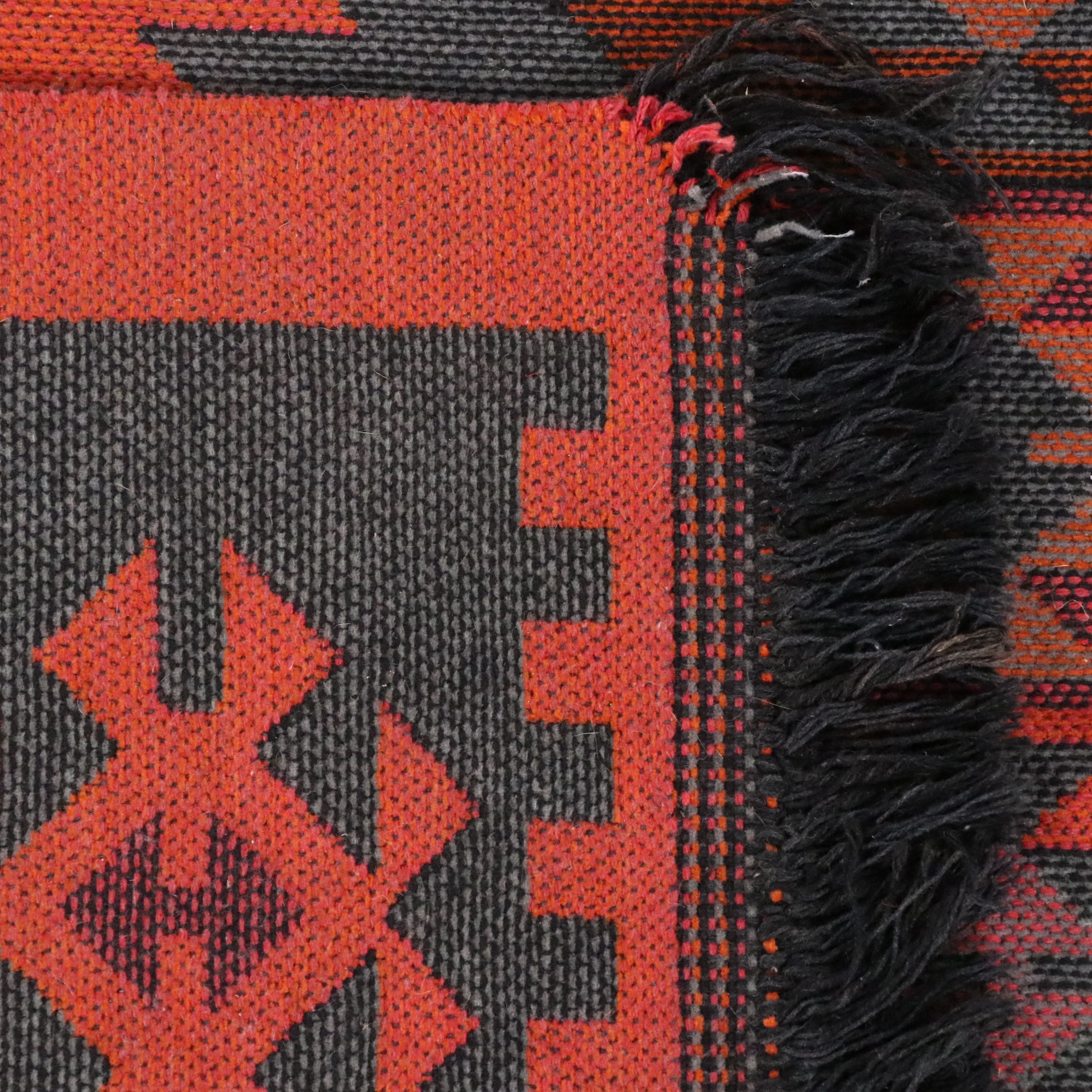 3'8 x 5'11 Machine Made Turkish Kilim Style Area Rug