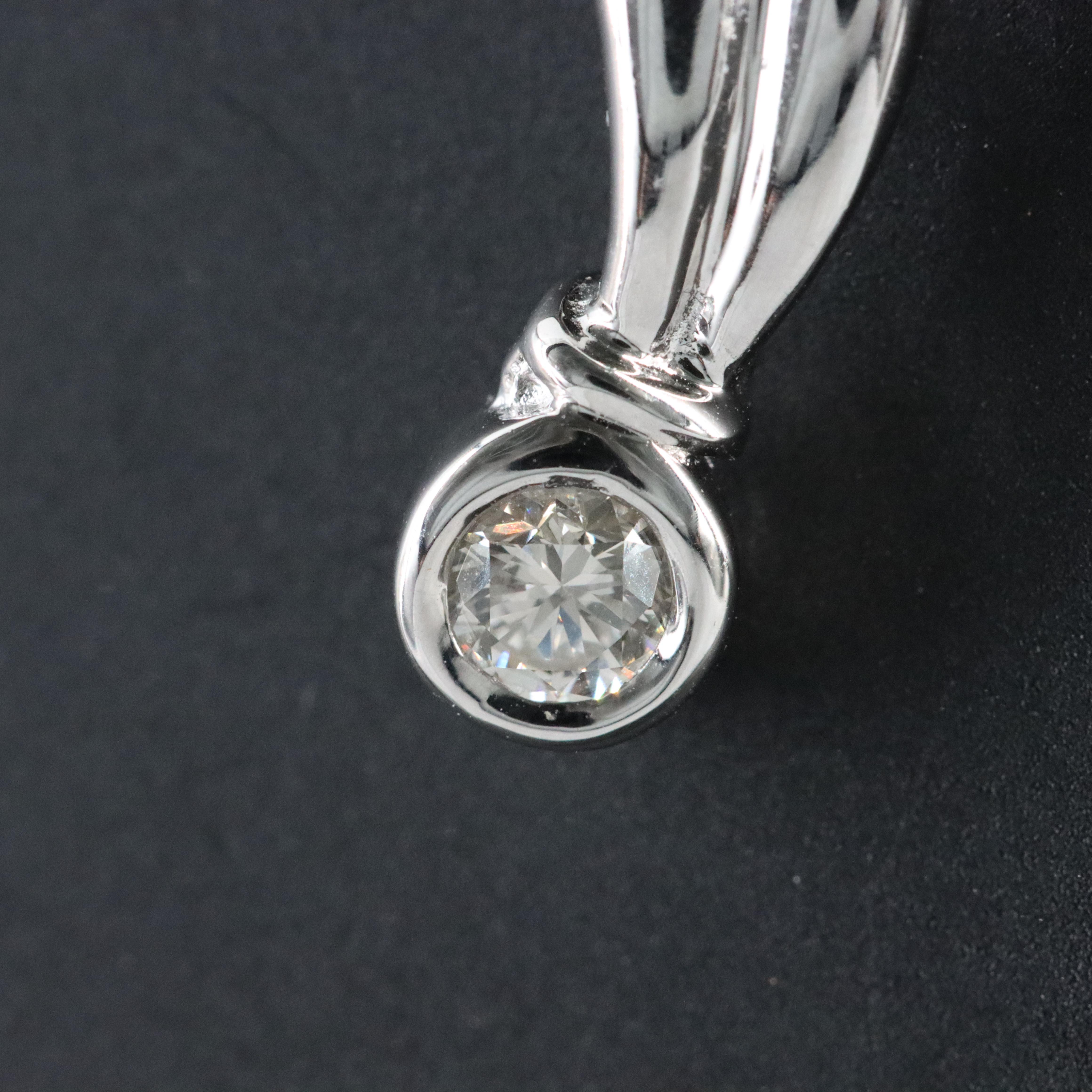 18K 0.15 CT Diamond Pendant