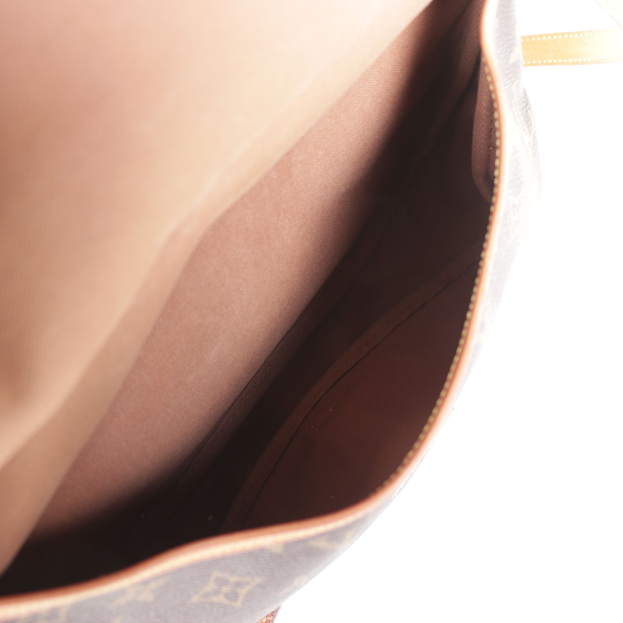 Louis Vuitton Saumur 30 Crossbody Bag in Monogram Canvas and Leather