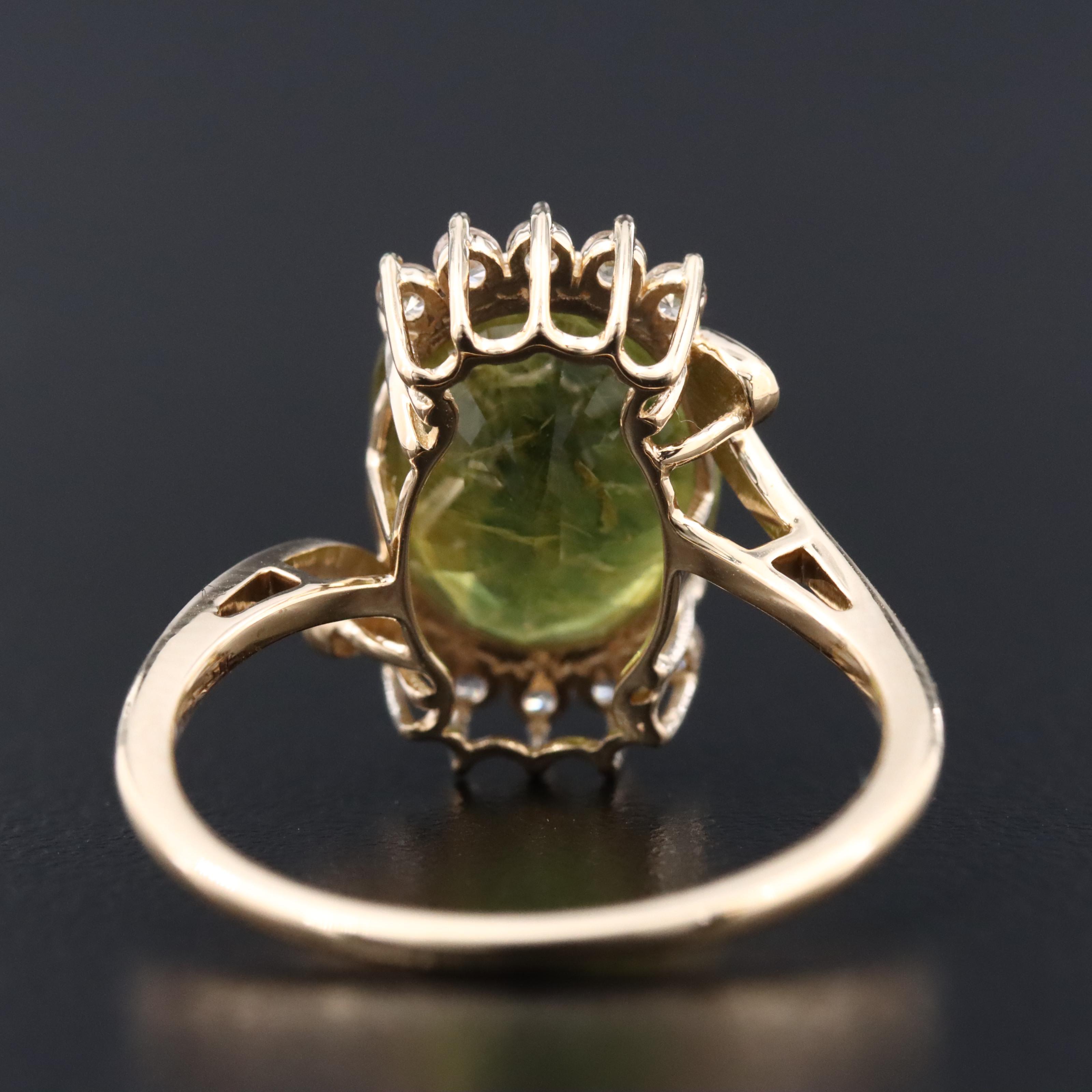 14K 5.38 CT Sapphire and White Sapphire Ring