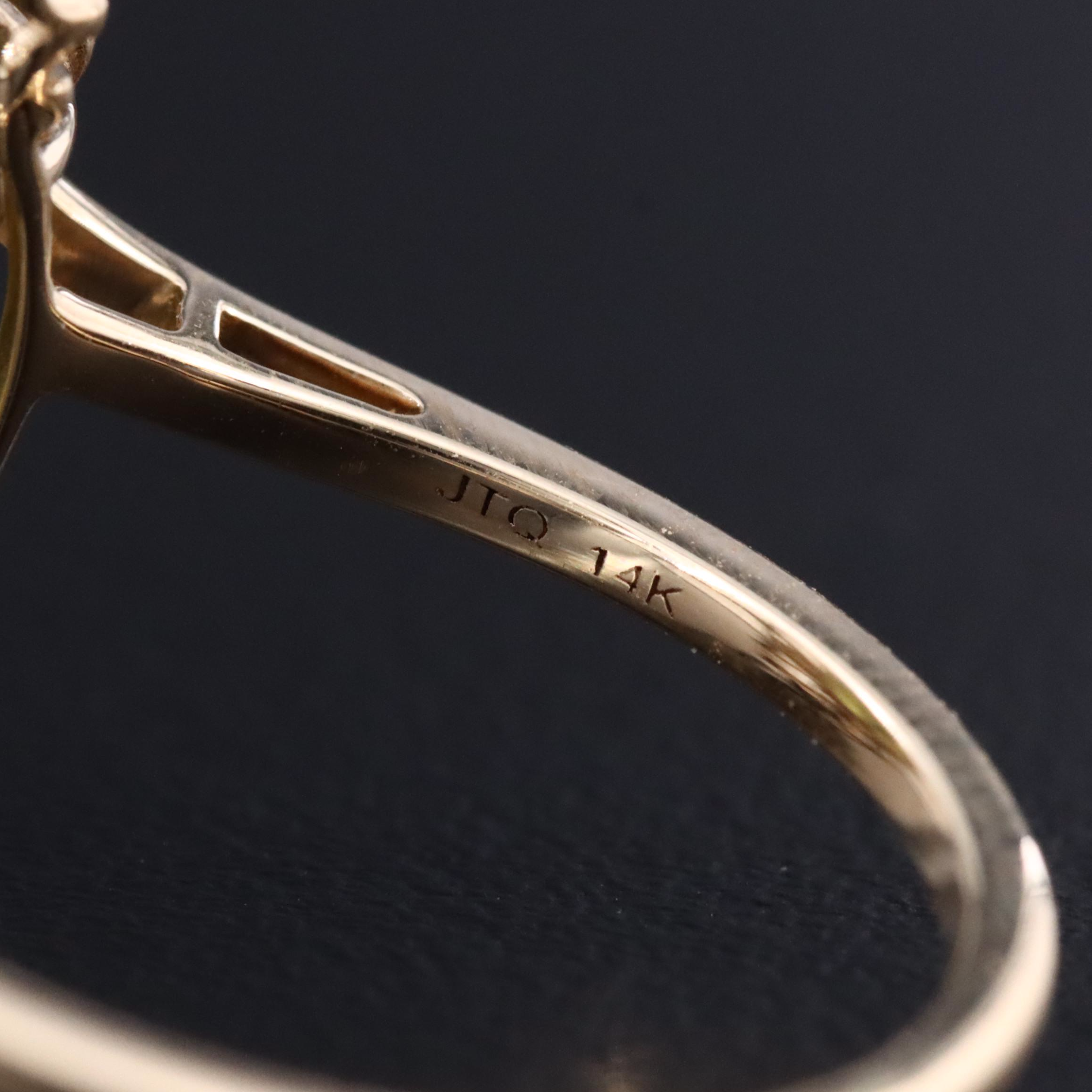 14K 5.38 CT Sapphire and White Sapphire Ring