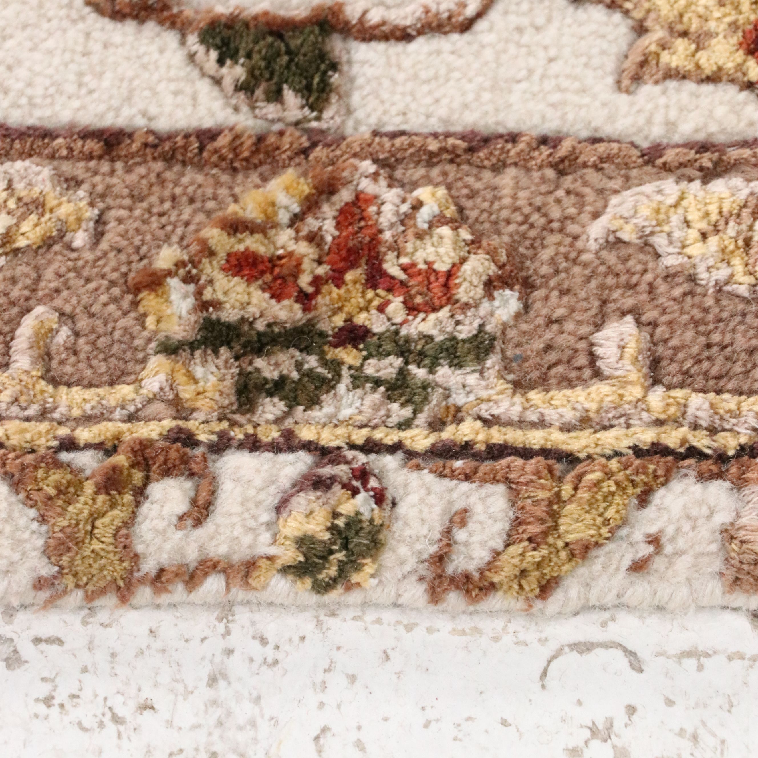 6' x 8'11 Hand-Knotted Indian Agra Silk Blend Area Rug