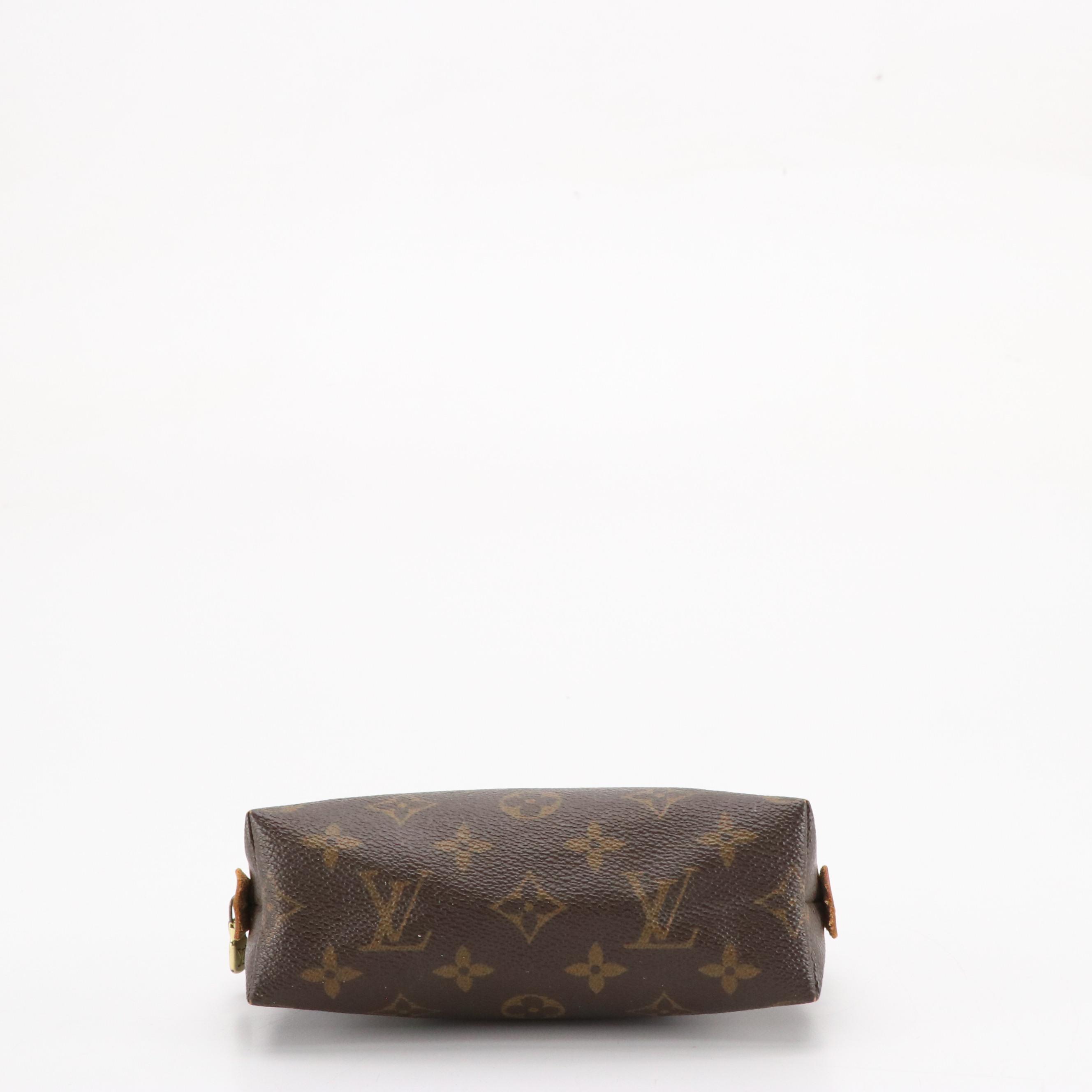 Louis Vuitton Cosmetic Zip Pouch in Monogram Canvas