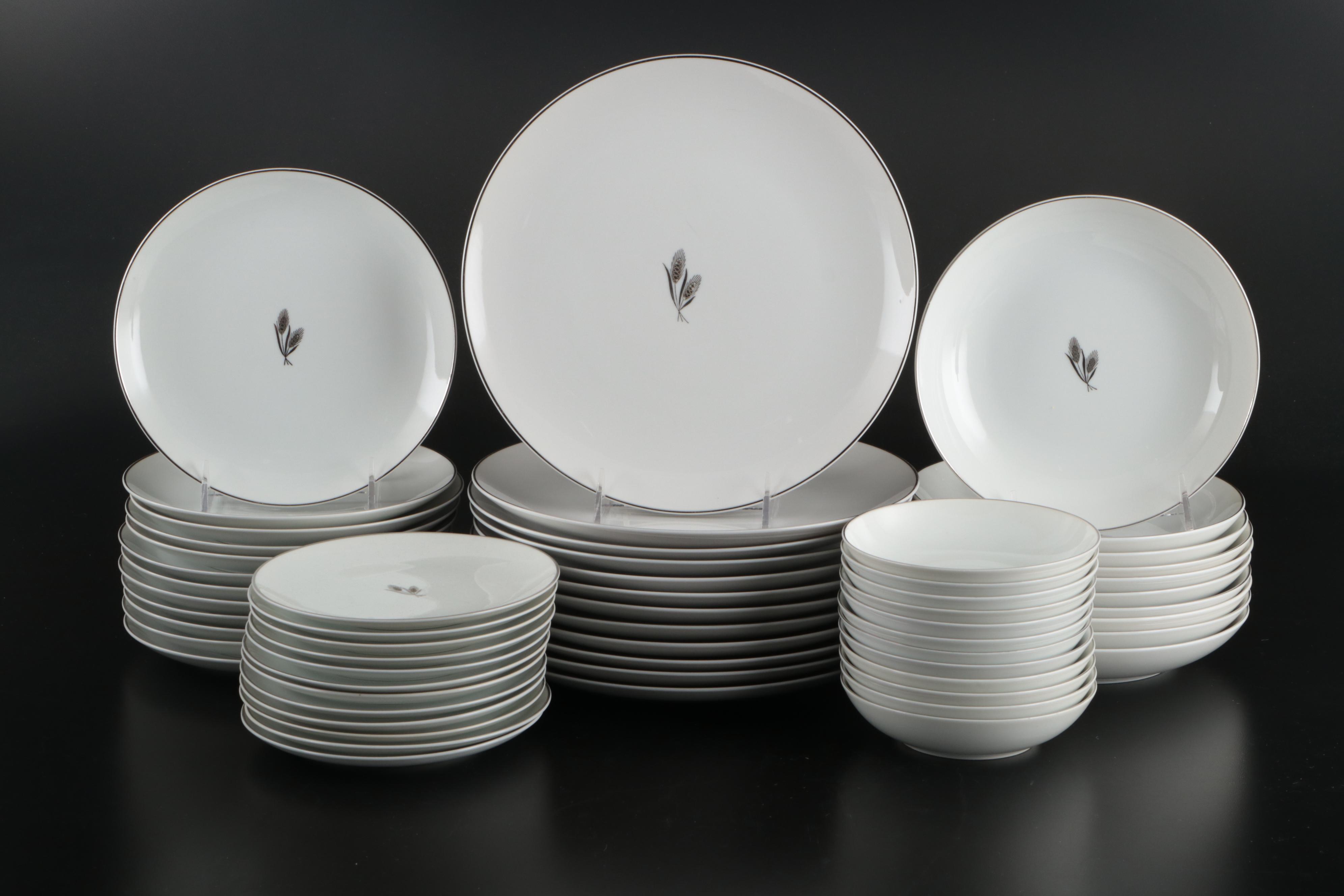 Fukagawa "Silver Wheat" Porcelain Dinnerware, Mid to Late 20th Century