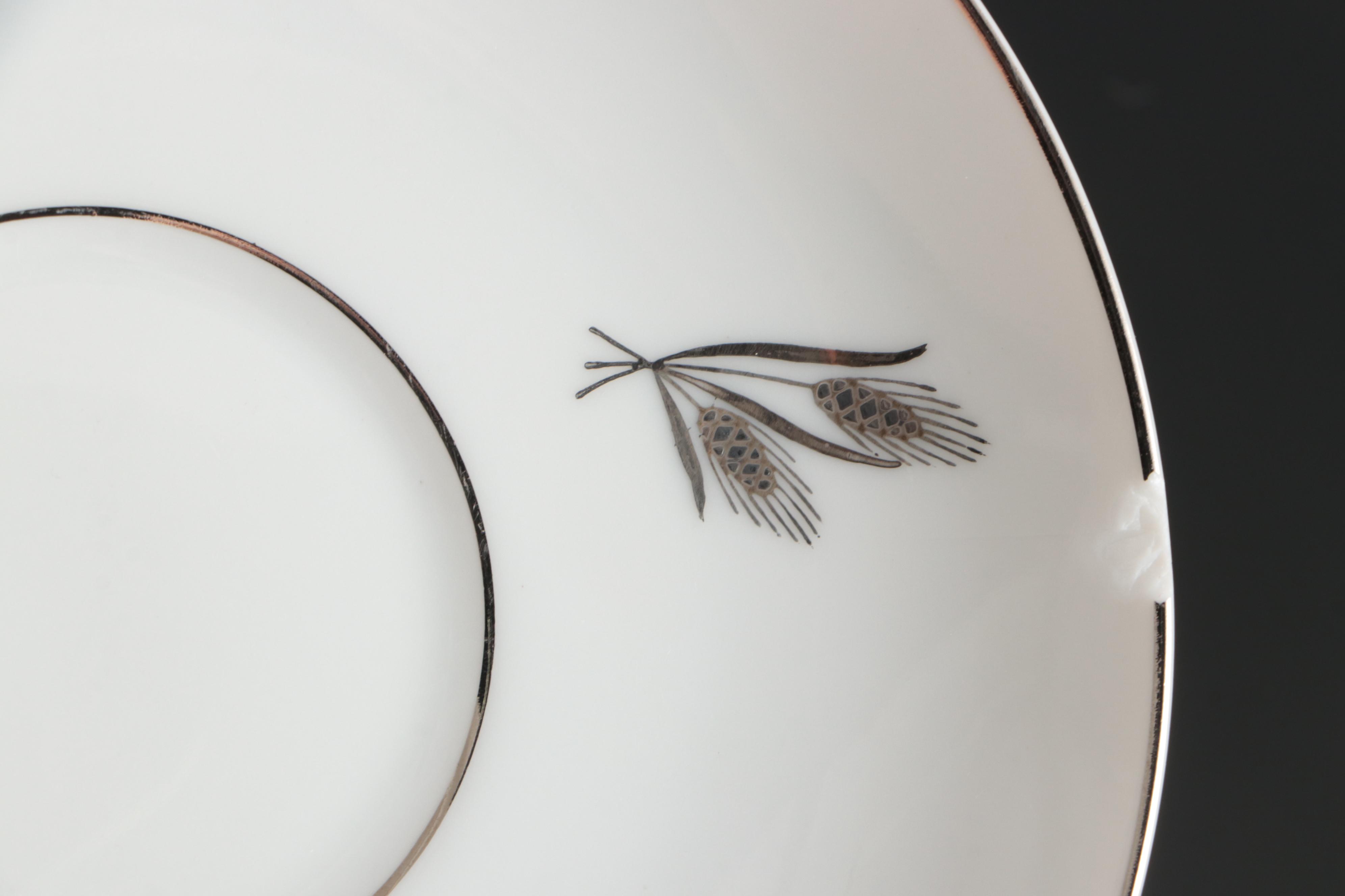 Fukagawa "Silver Wheat" Porcelain Dinnerware, Mid to Late 20th Century