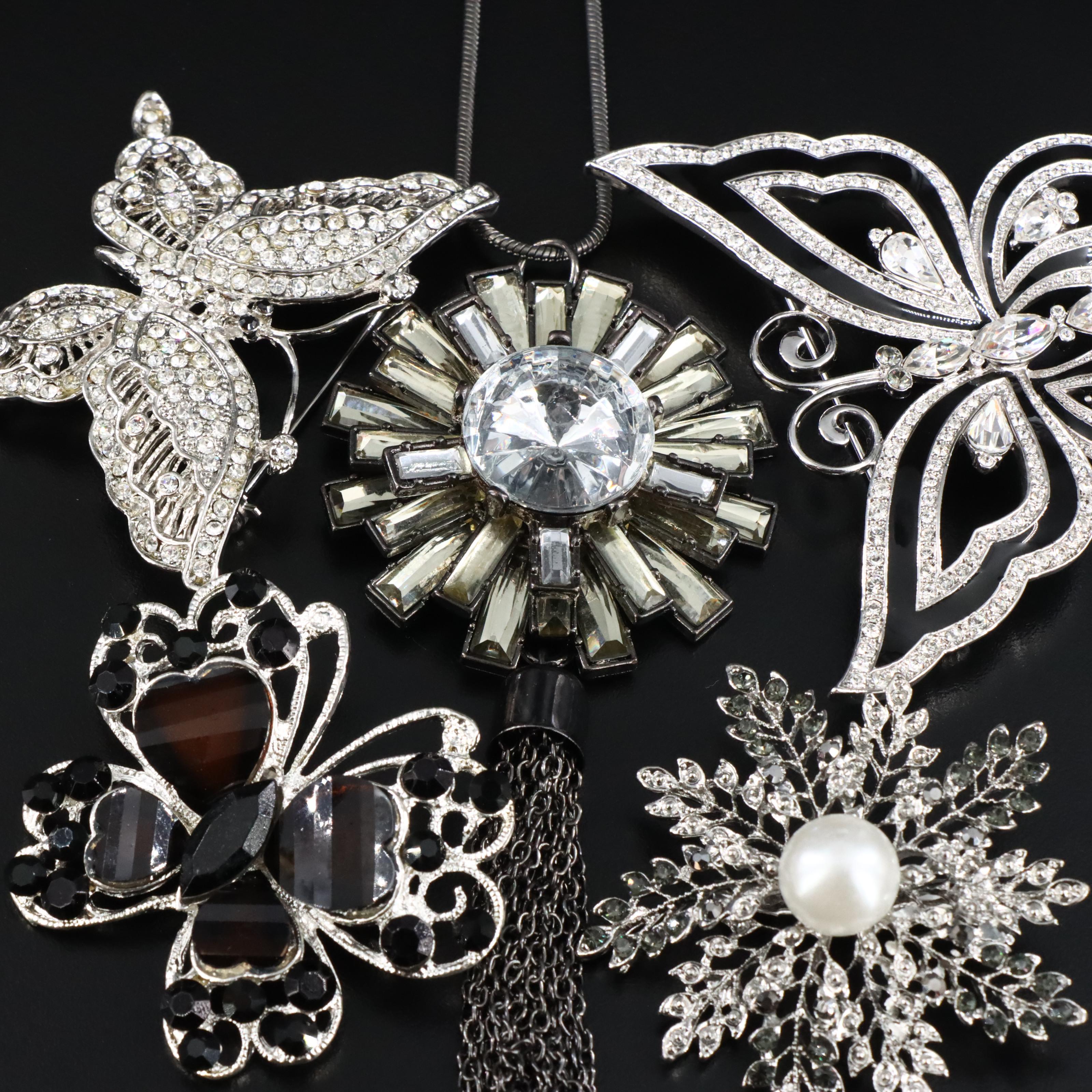 Betsy Johnson and Italian Venetian Beads Featured in Jewelry Collection