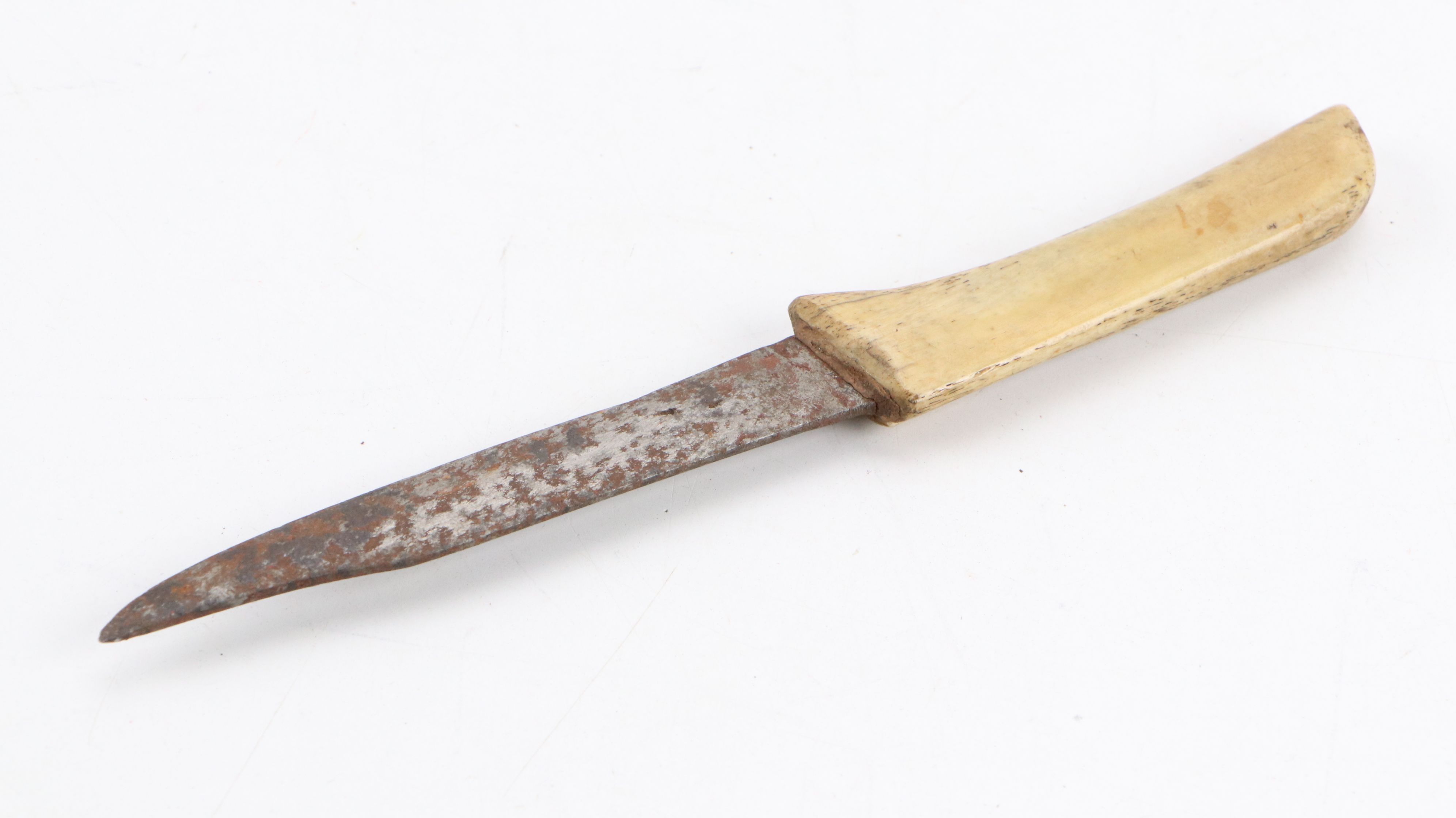 Indigenous Arctic Utility Items, Inuit Metal Blade Knives & Bone Tools