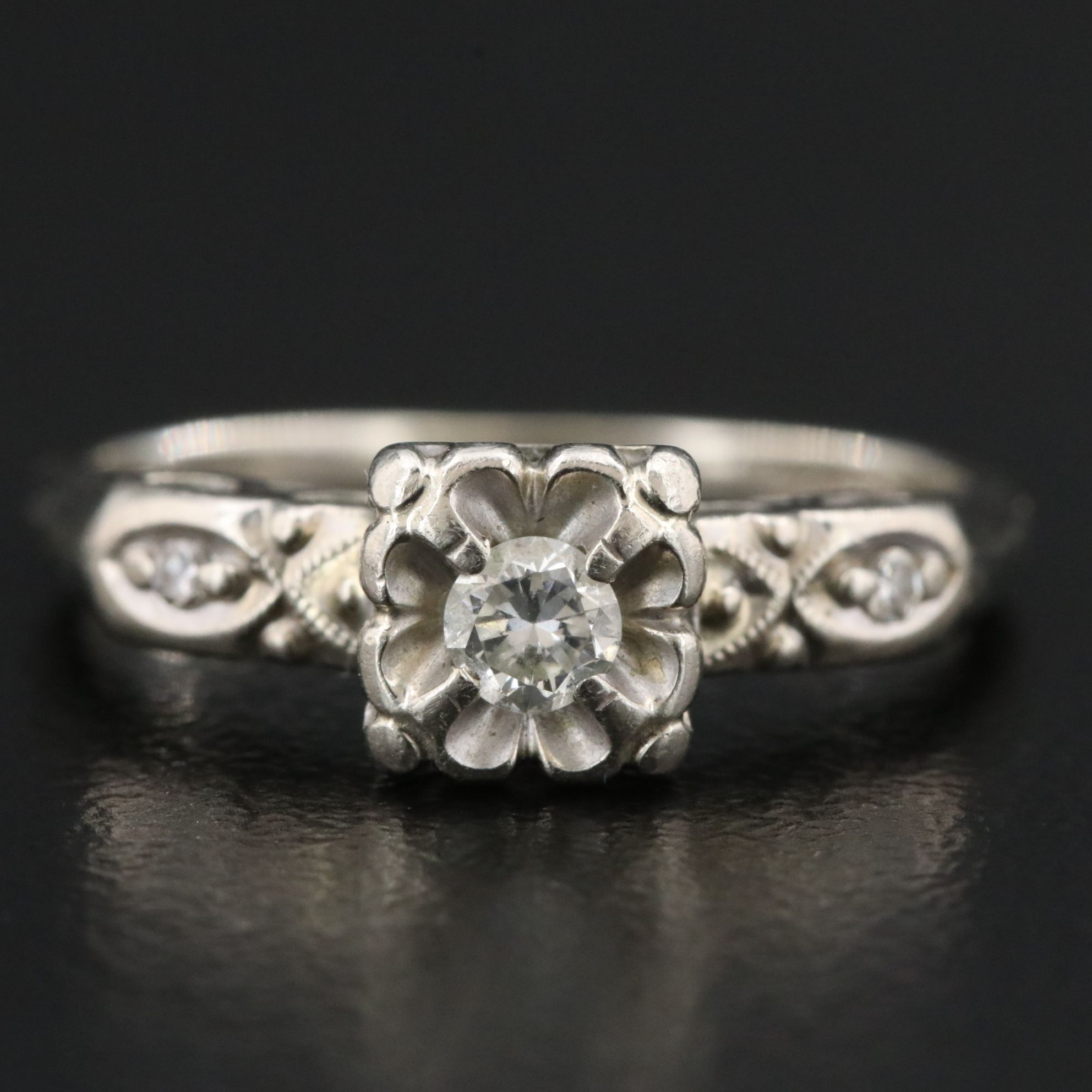 Vintage 14K 0.14 CTW Diamond Ring