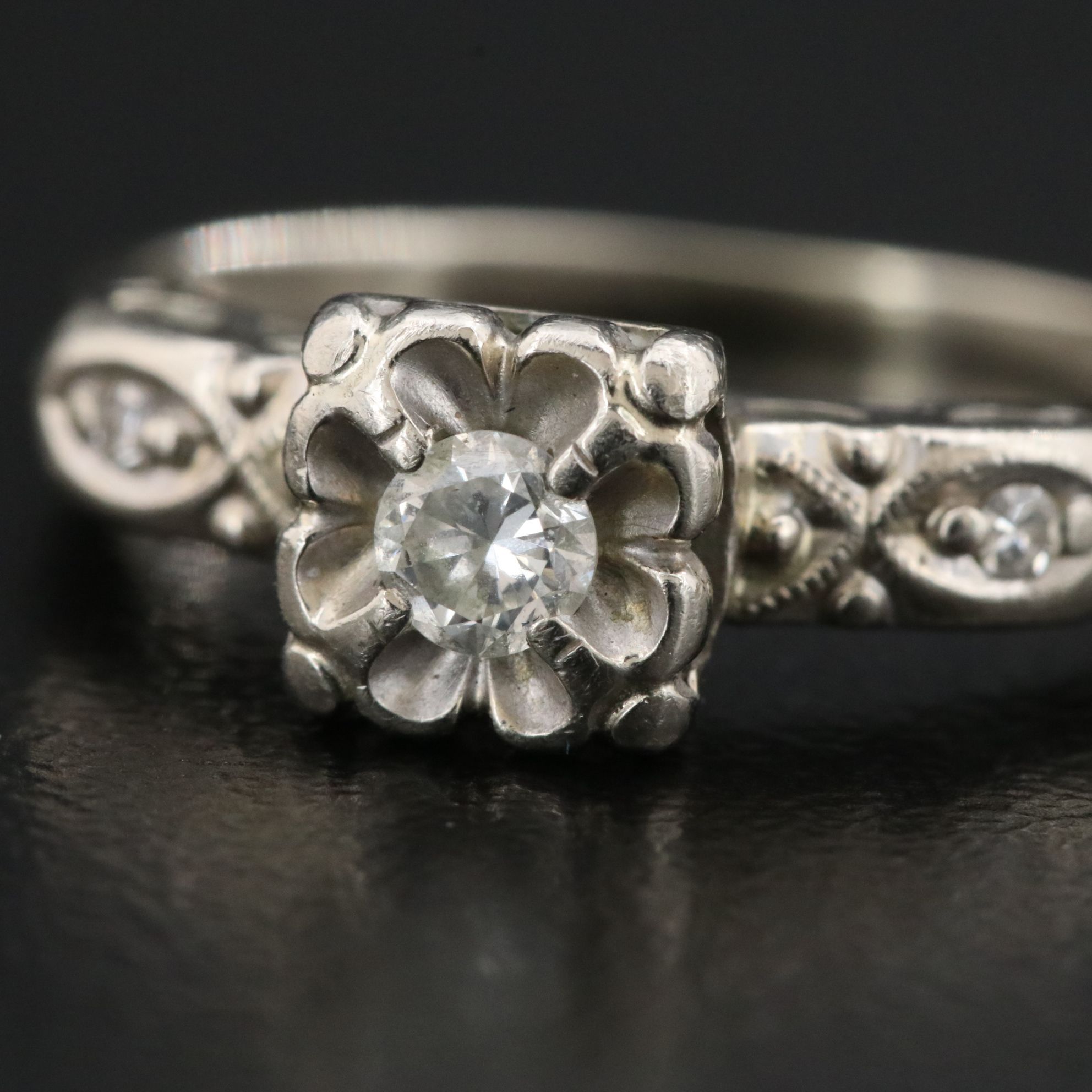 Vintage 14K 0.14 CTW Diamond Ring