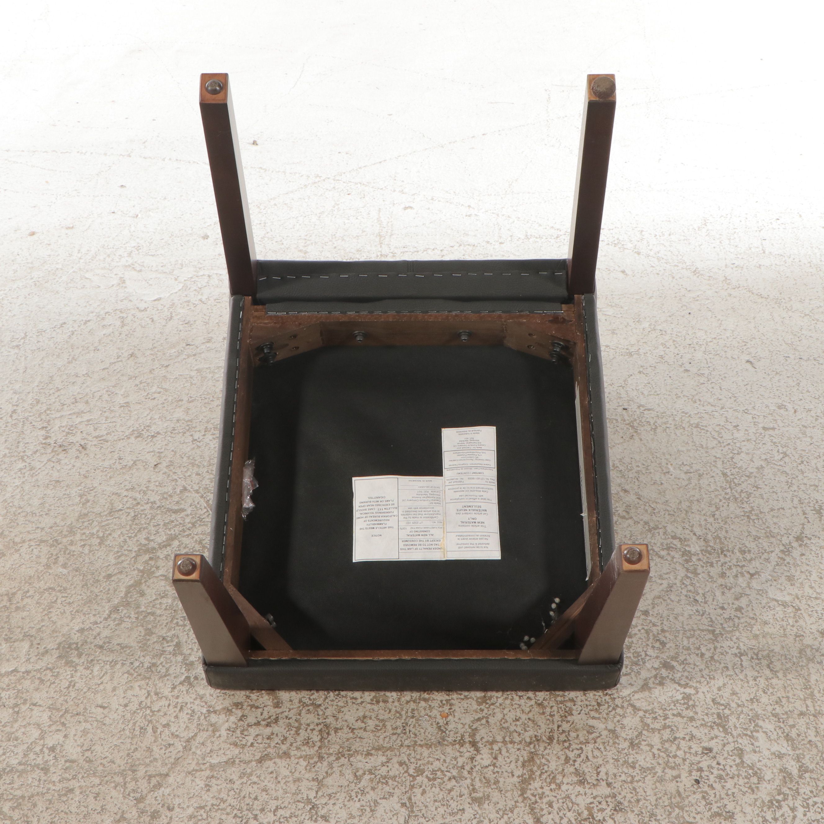 Contemporary Casana Dining Table and Six Chairs