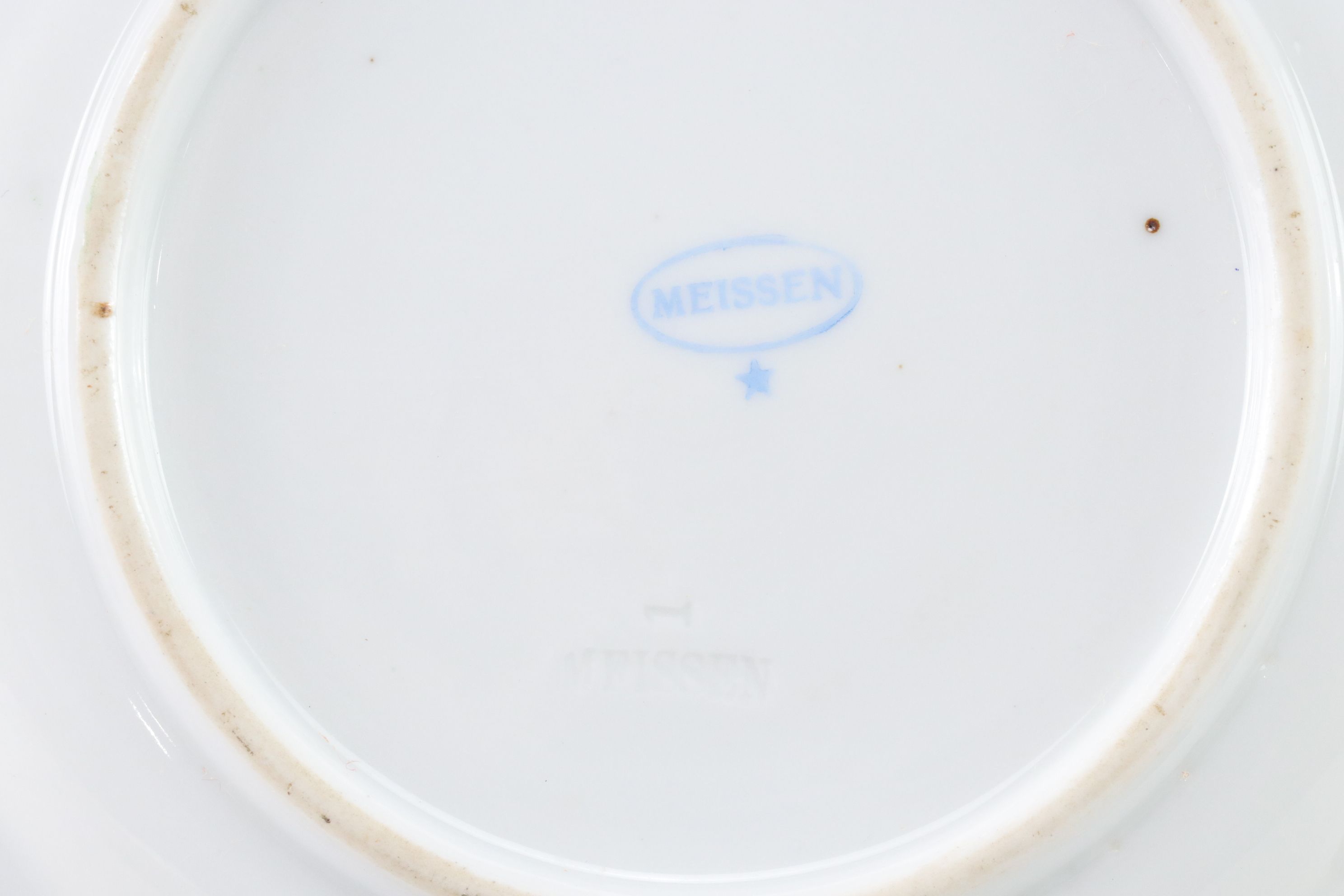 Meissen "Rose Pink" Gilt Rimmed Serving Bowl & Dessert Plates