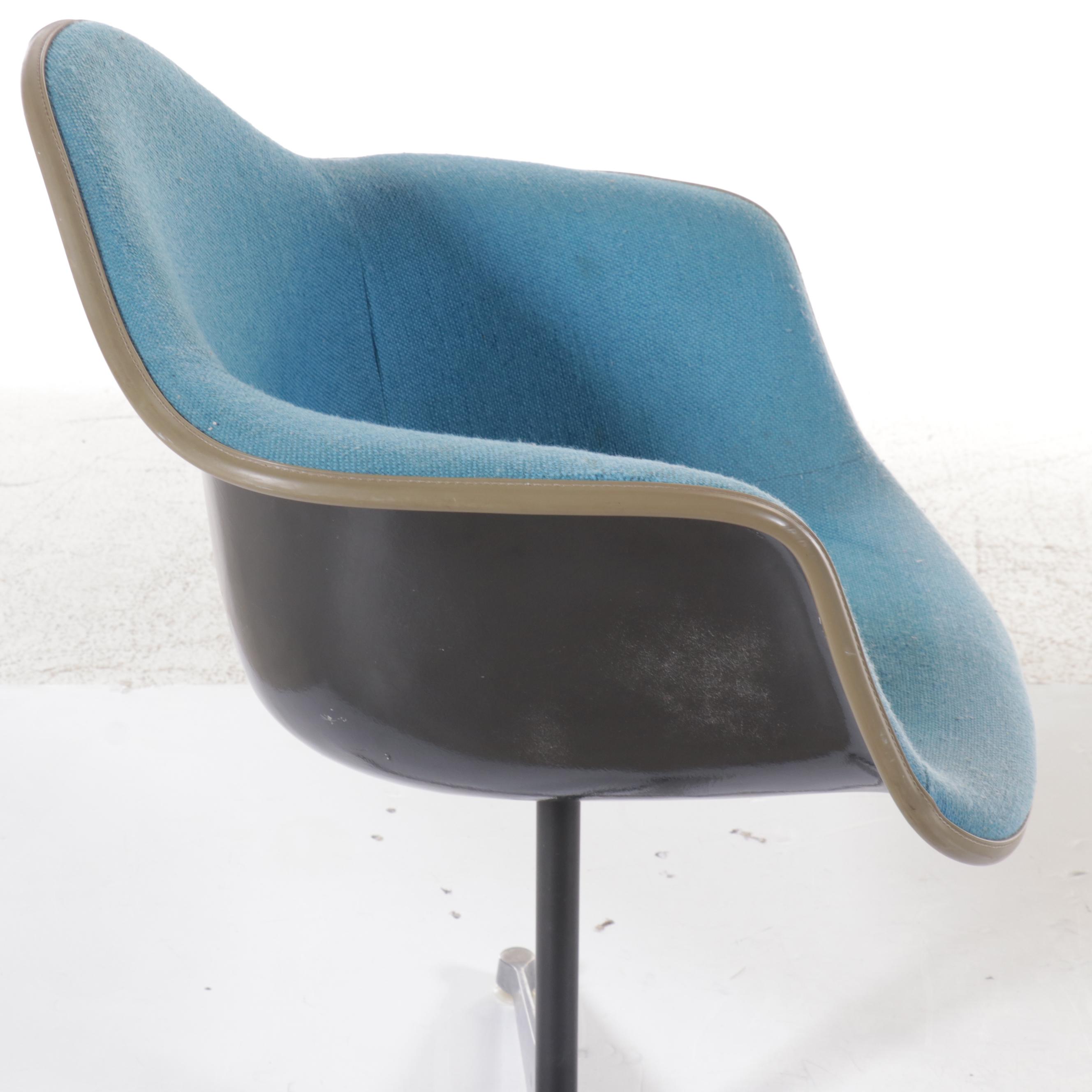 Pair of Charles and Ray Eames for Herman Miller PAC Fiberglass Shell Chairs